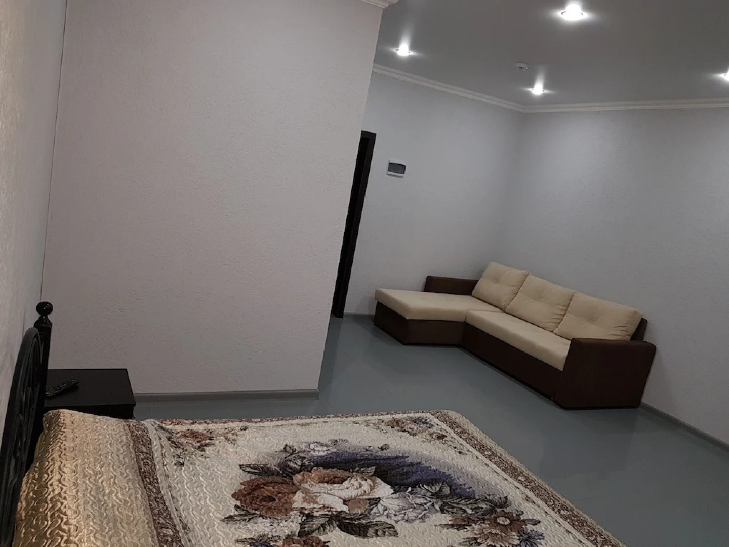 Отель «Знаменский»