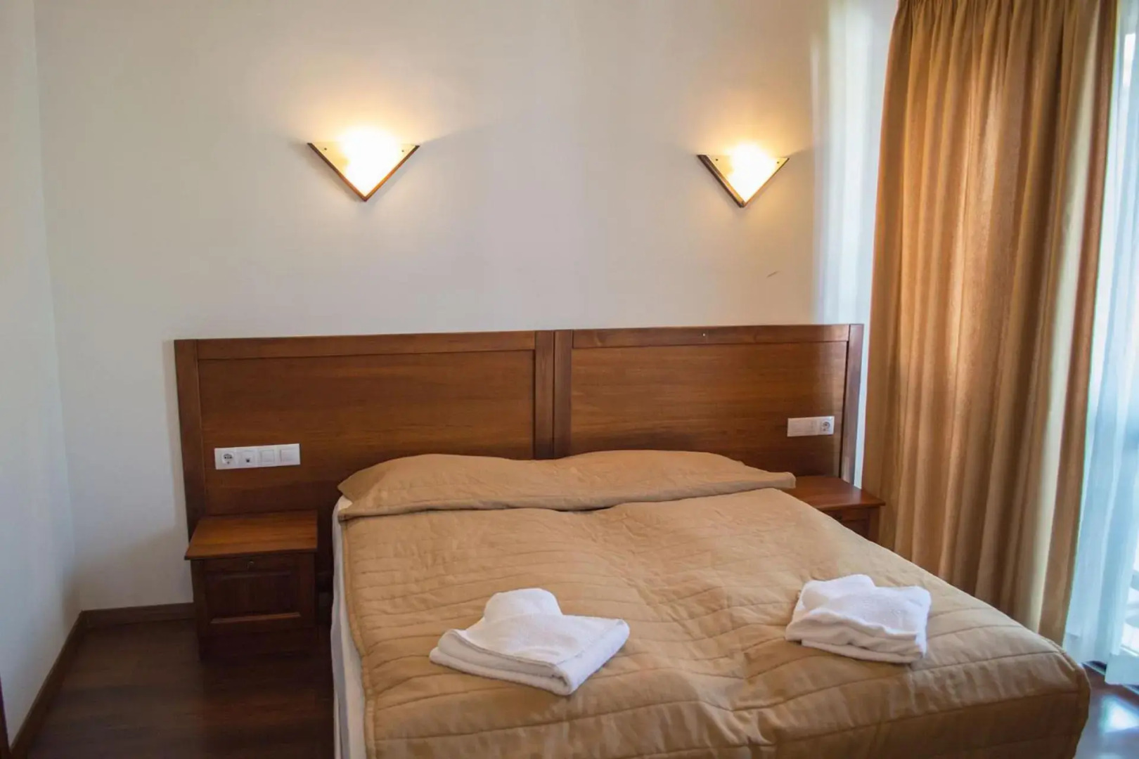 Winslow Infinity Apart Hotel