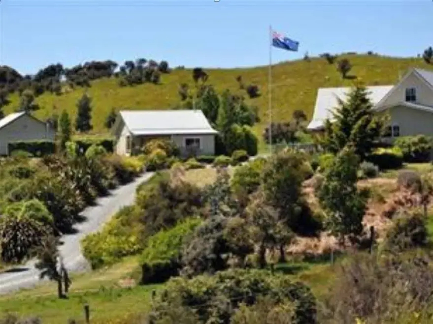 Blue Thistle Cottages
