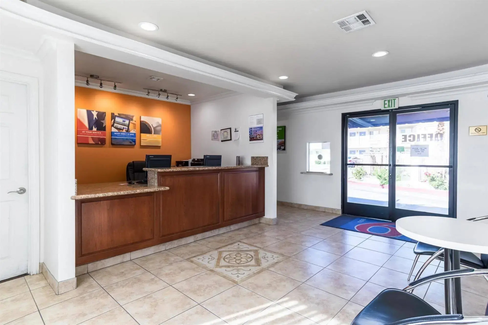 Studio 6 Mojave, CA - Airport