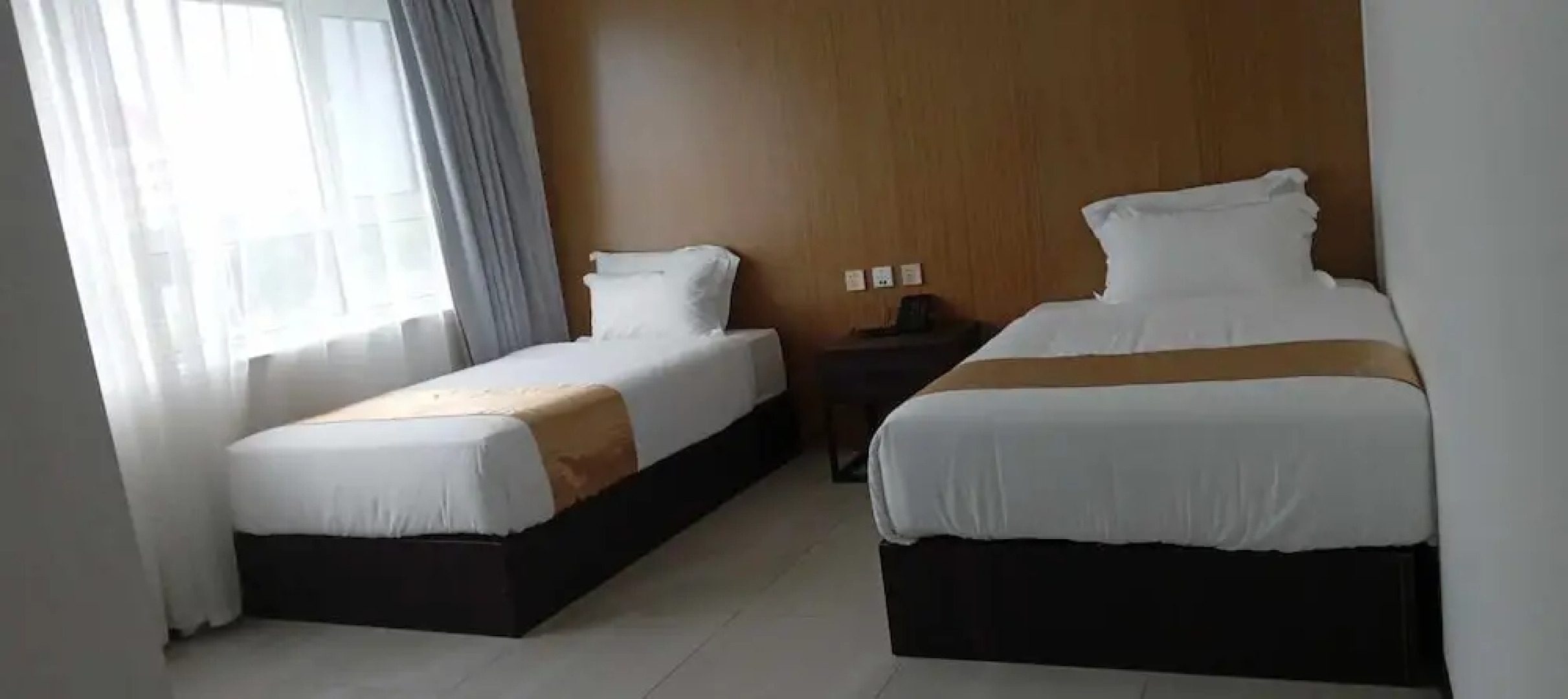 Tauese Seaview Hotel