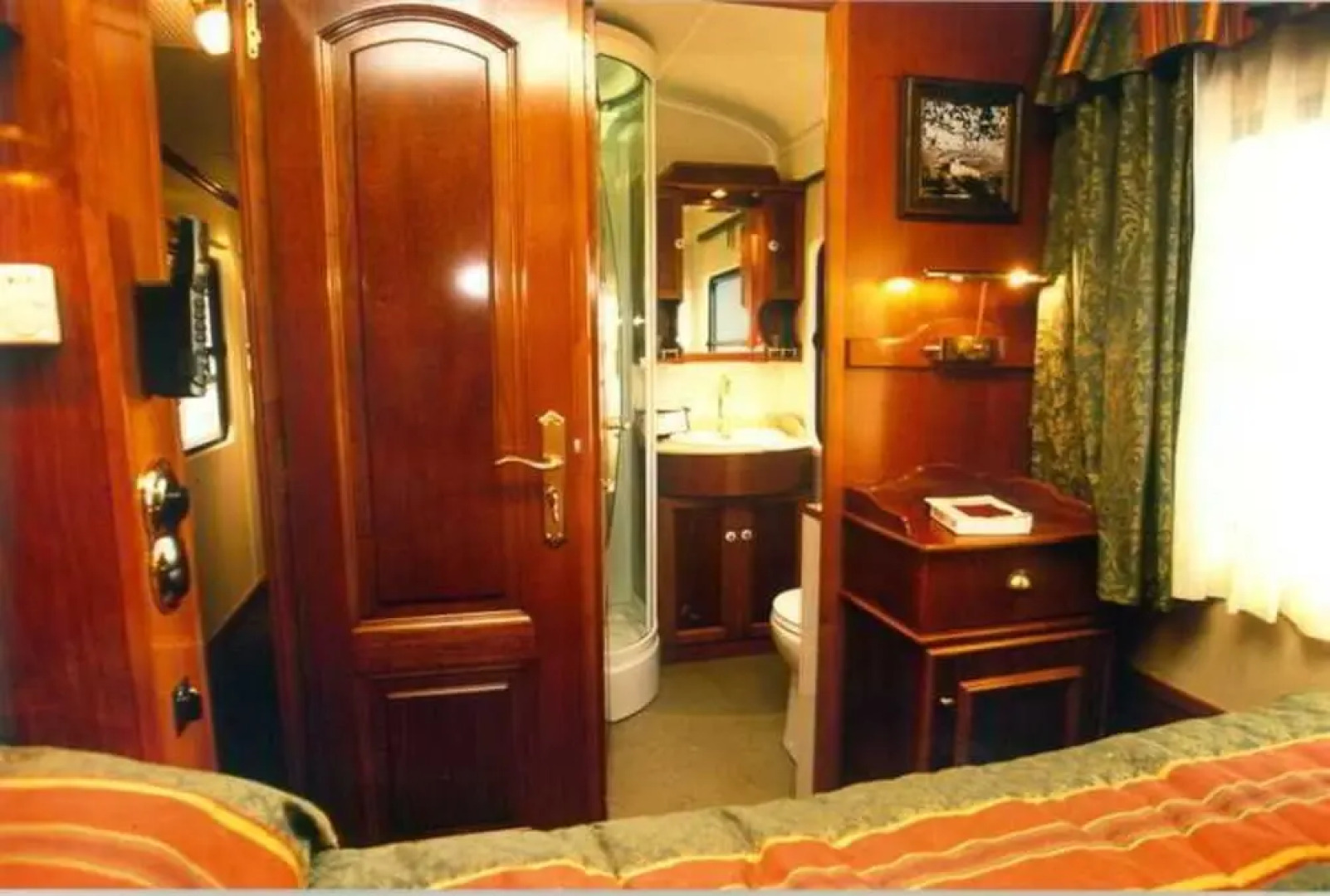 Transcantabrico - Santiago de Compostela