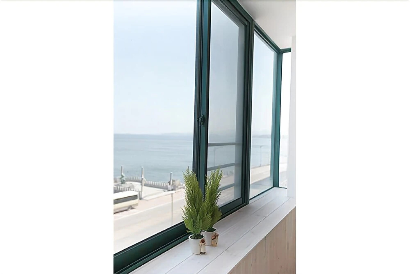 Donghae Marine Park Pension