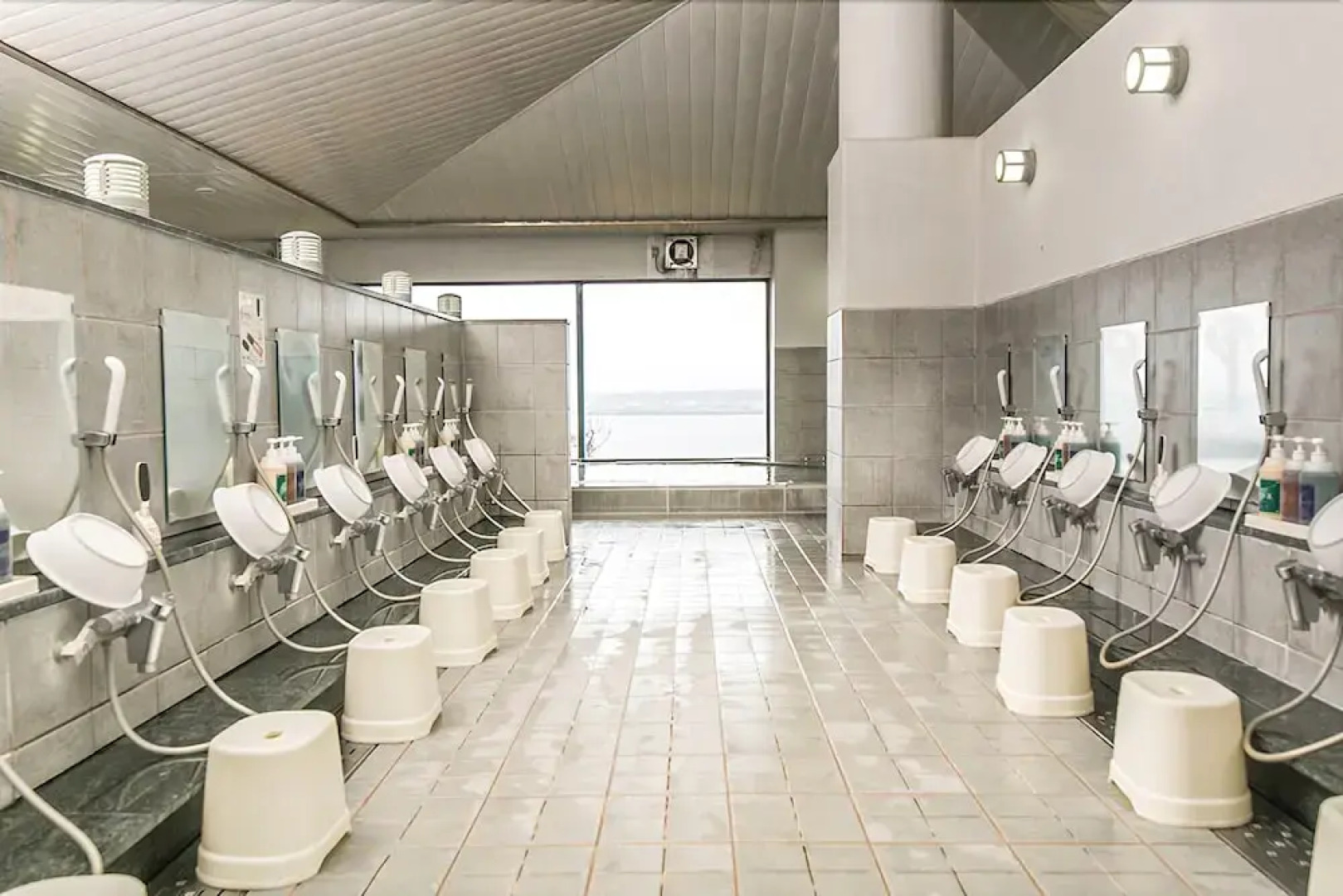 Kokumin Shukusha Boruveriaguri