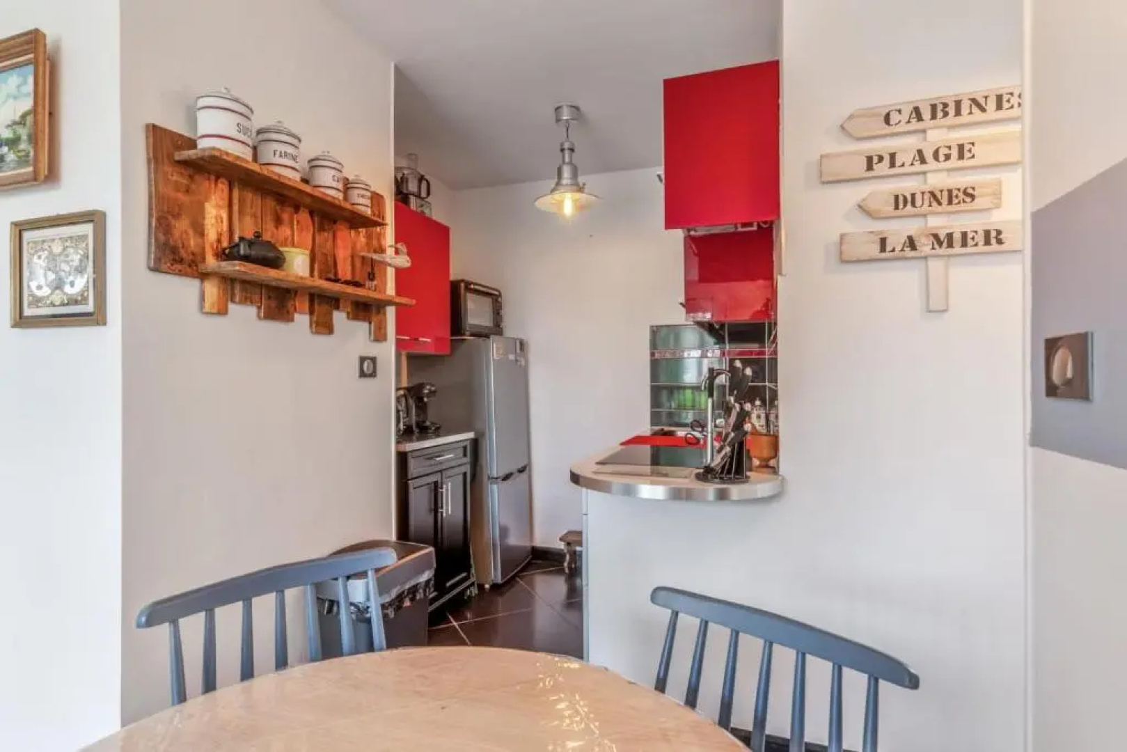 Charming 1br with balcony & pool nearby Trouville-sur-Mer station - Welkeys