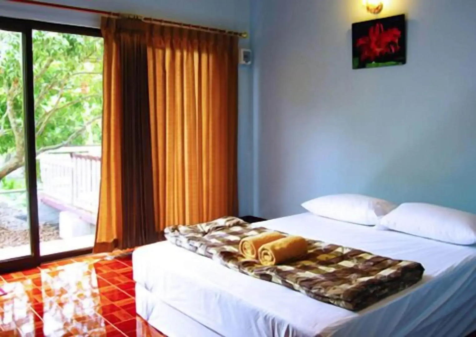 Warakorn Baansuan - Amphawa