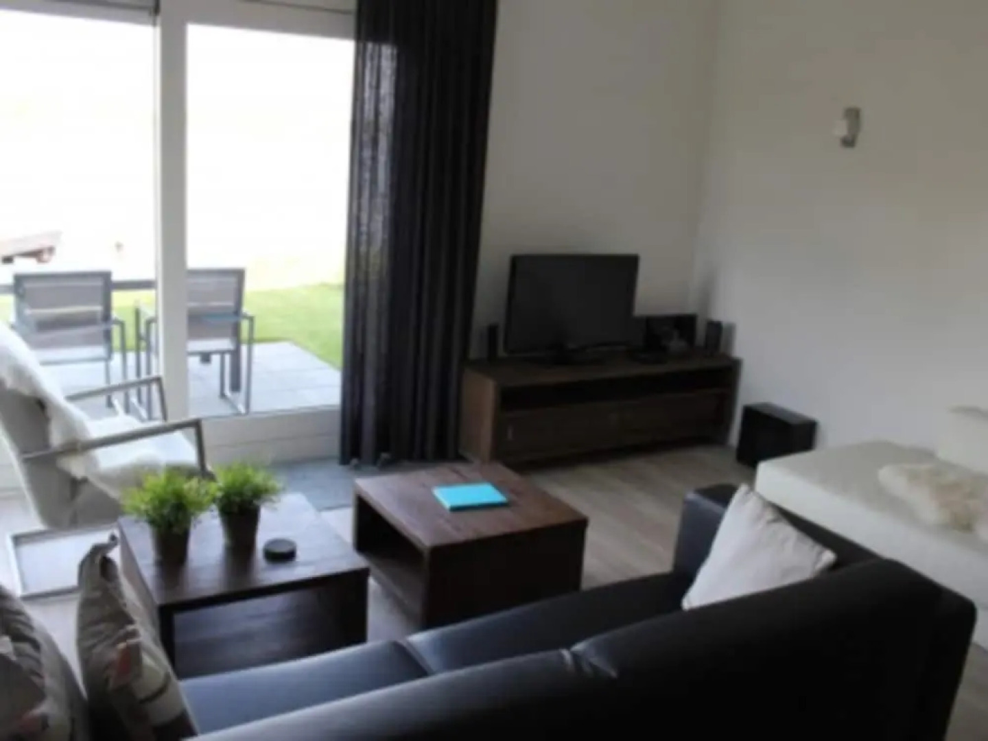 Comfortable Villa With Combi-microwave, Near Terherne