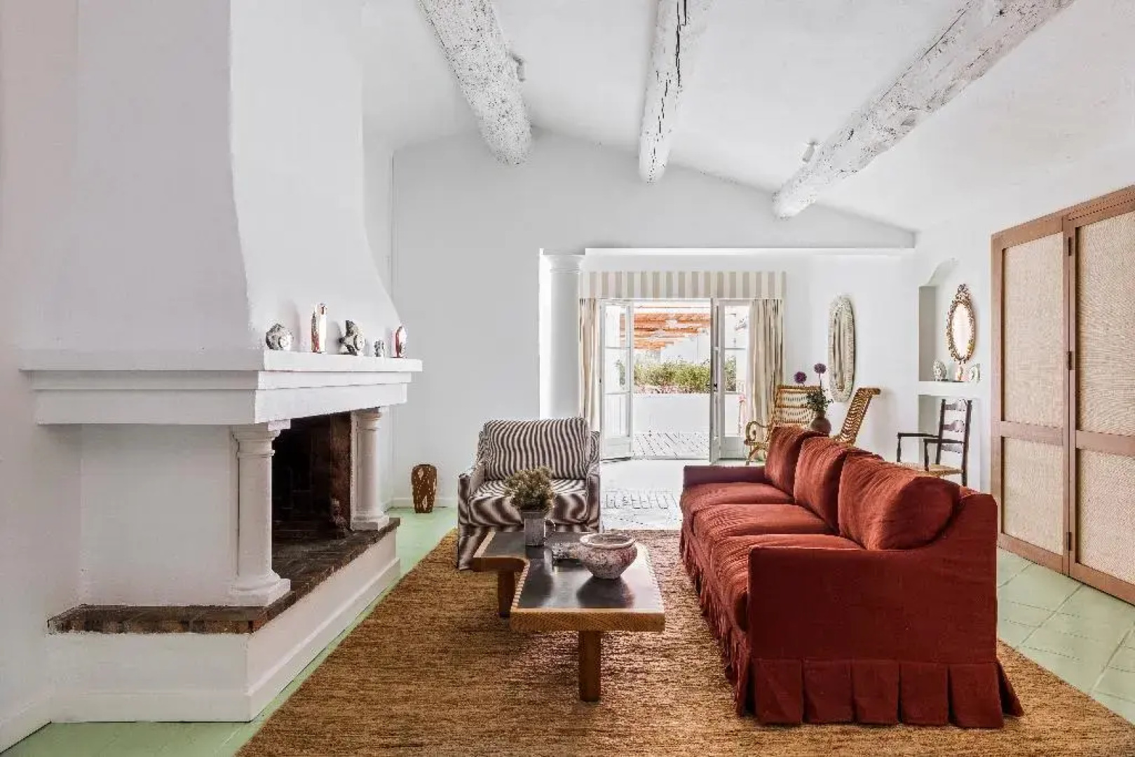 Hôtel La Tartane Saint -Tropez