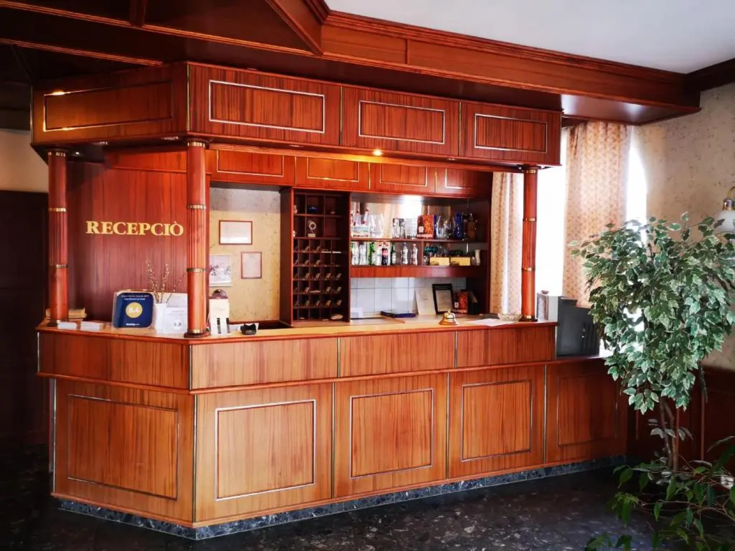 Patyi Étterem és Hotel