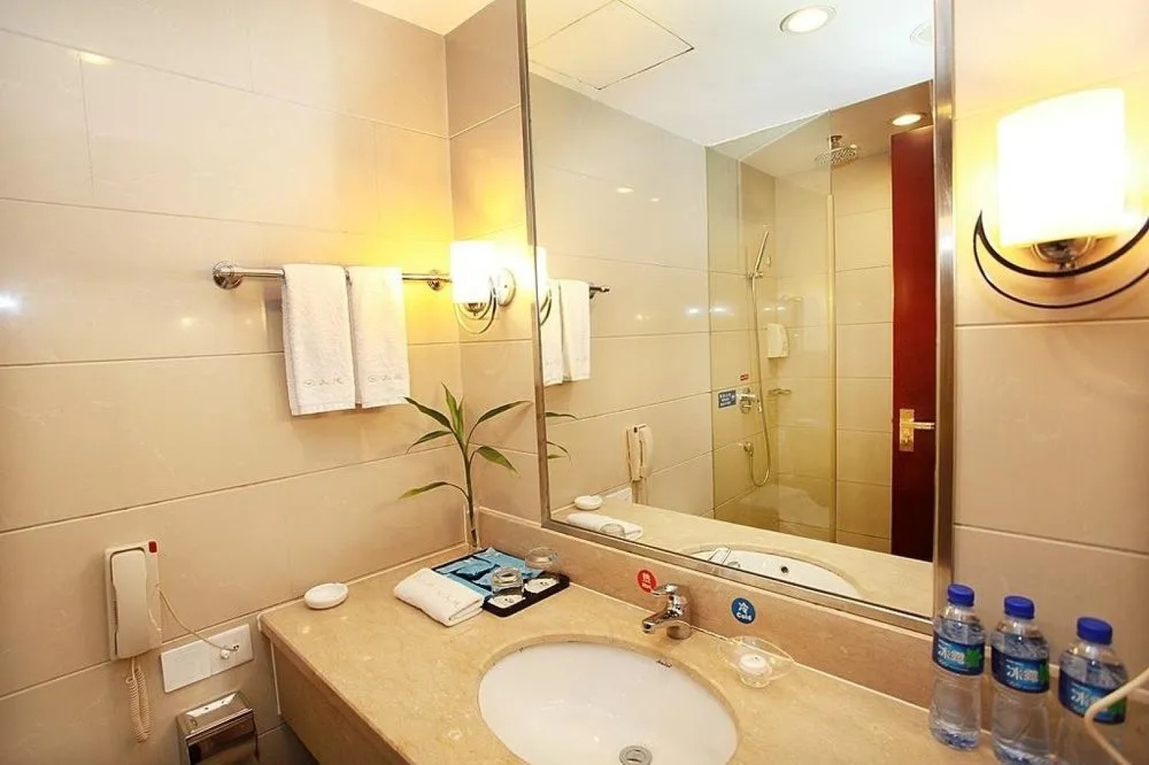 Dacheng International Hotel