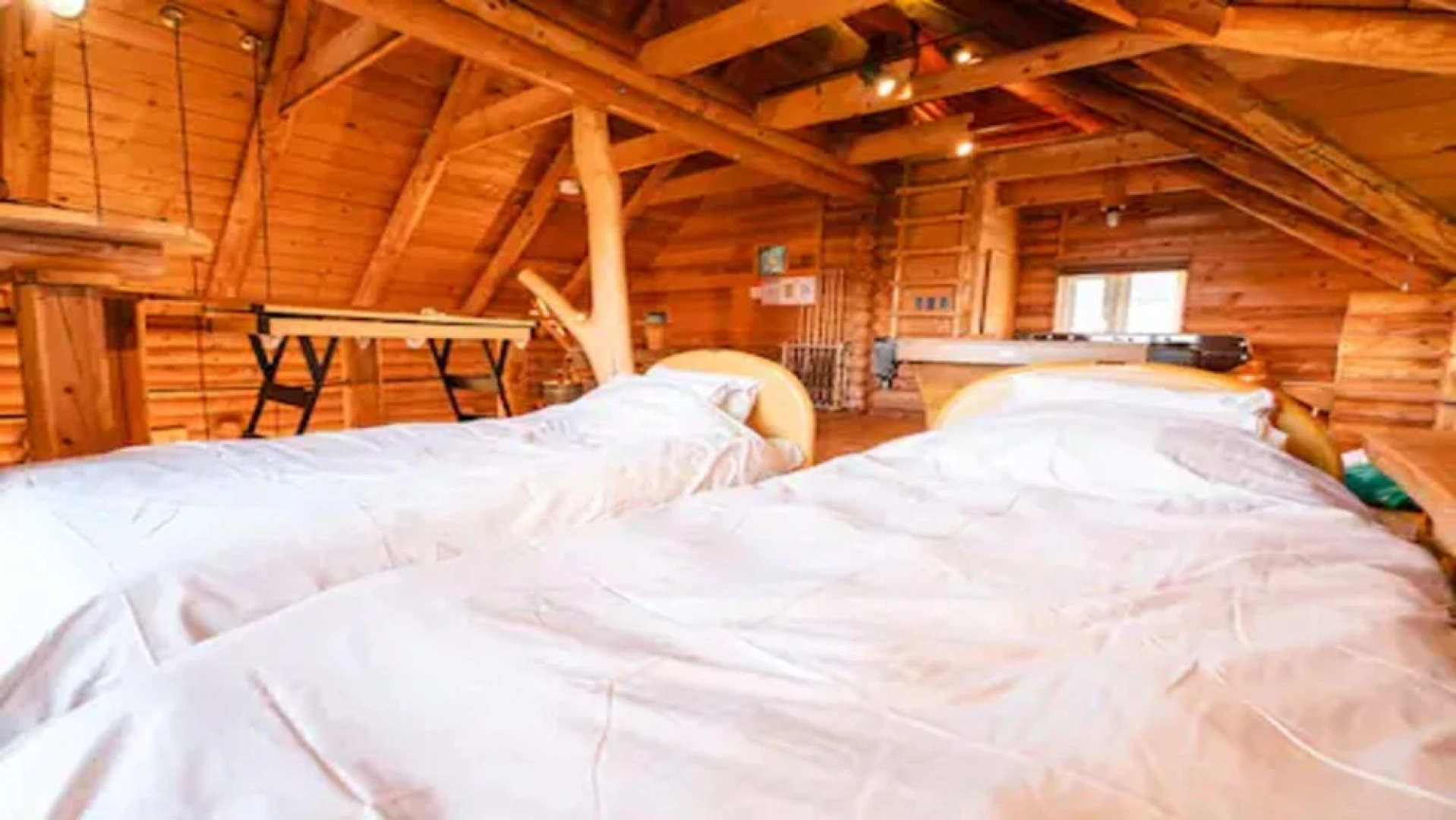 Lake Toya Hillside House