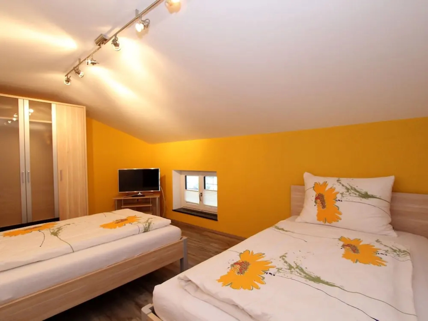 Spacious Chalet near Ski Area in Itter