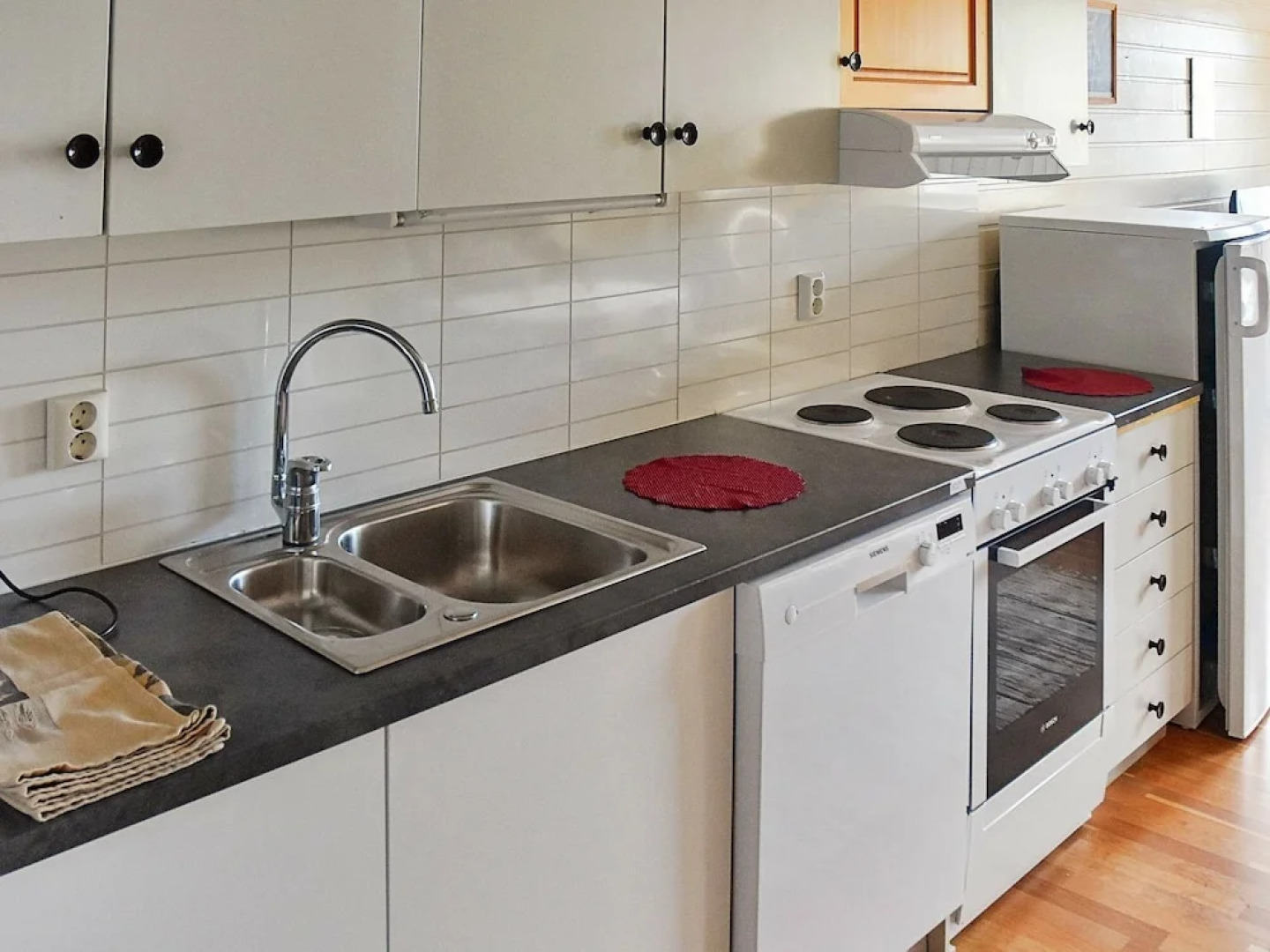 6 Person Holiday Home in Selje