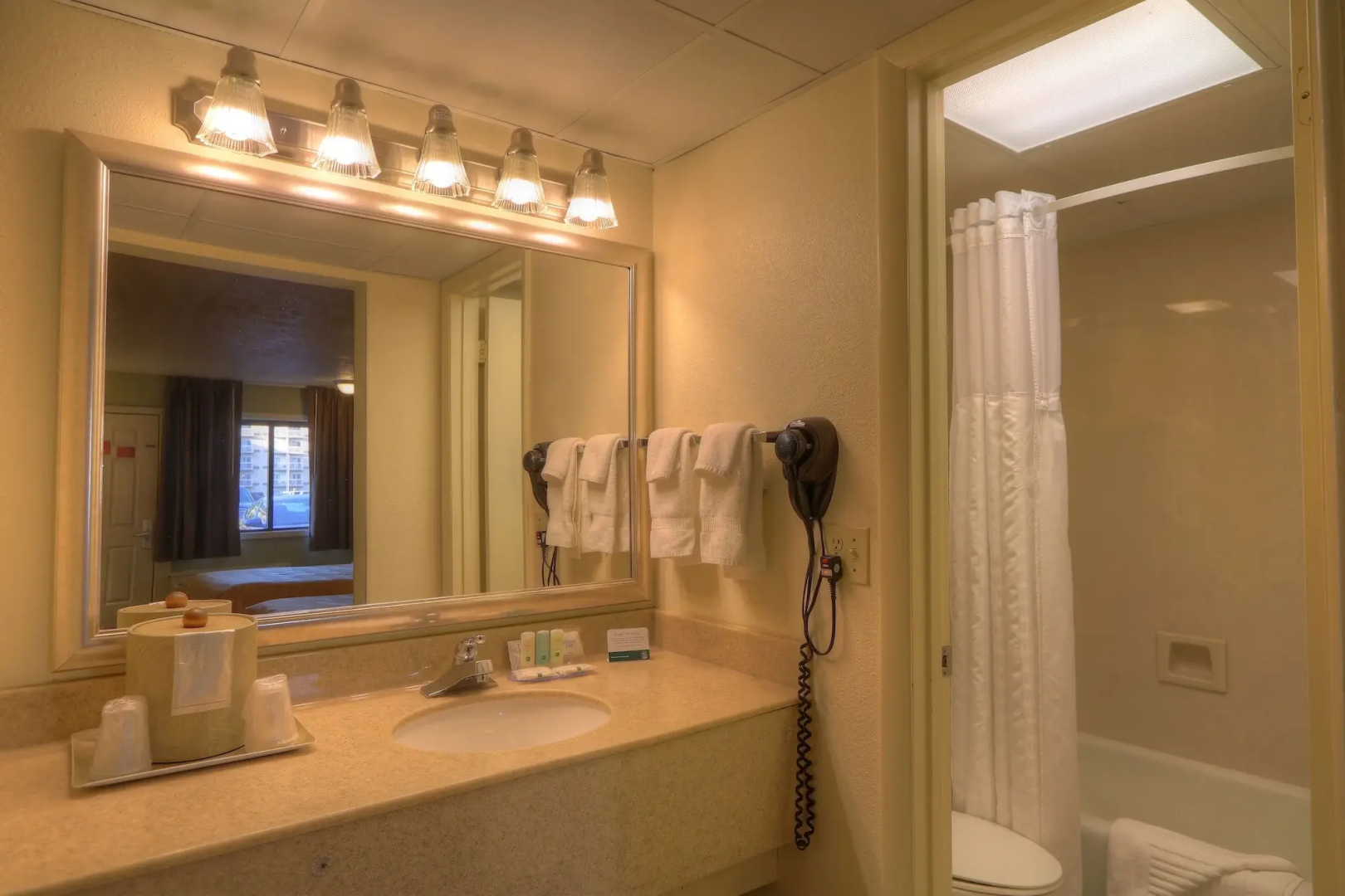 Quality Inn And Suites Dollywood