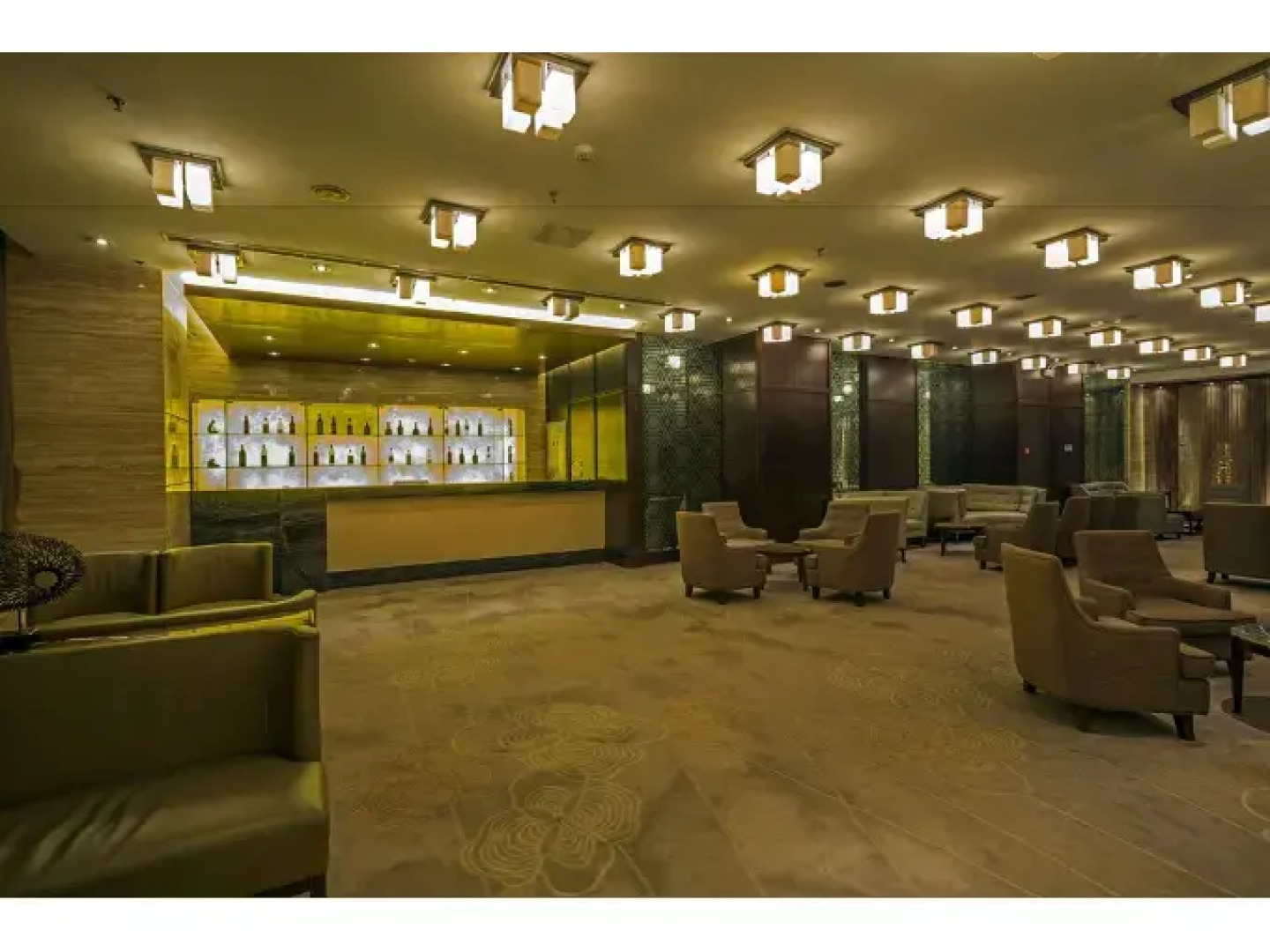 Jinjiang Peninsula Seasons Hotel