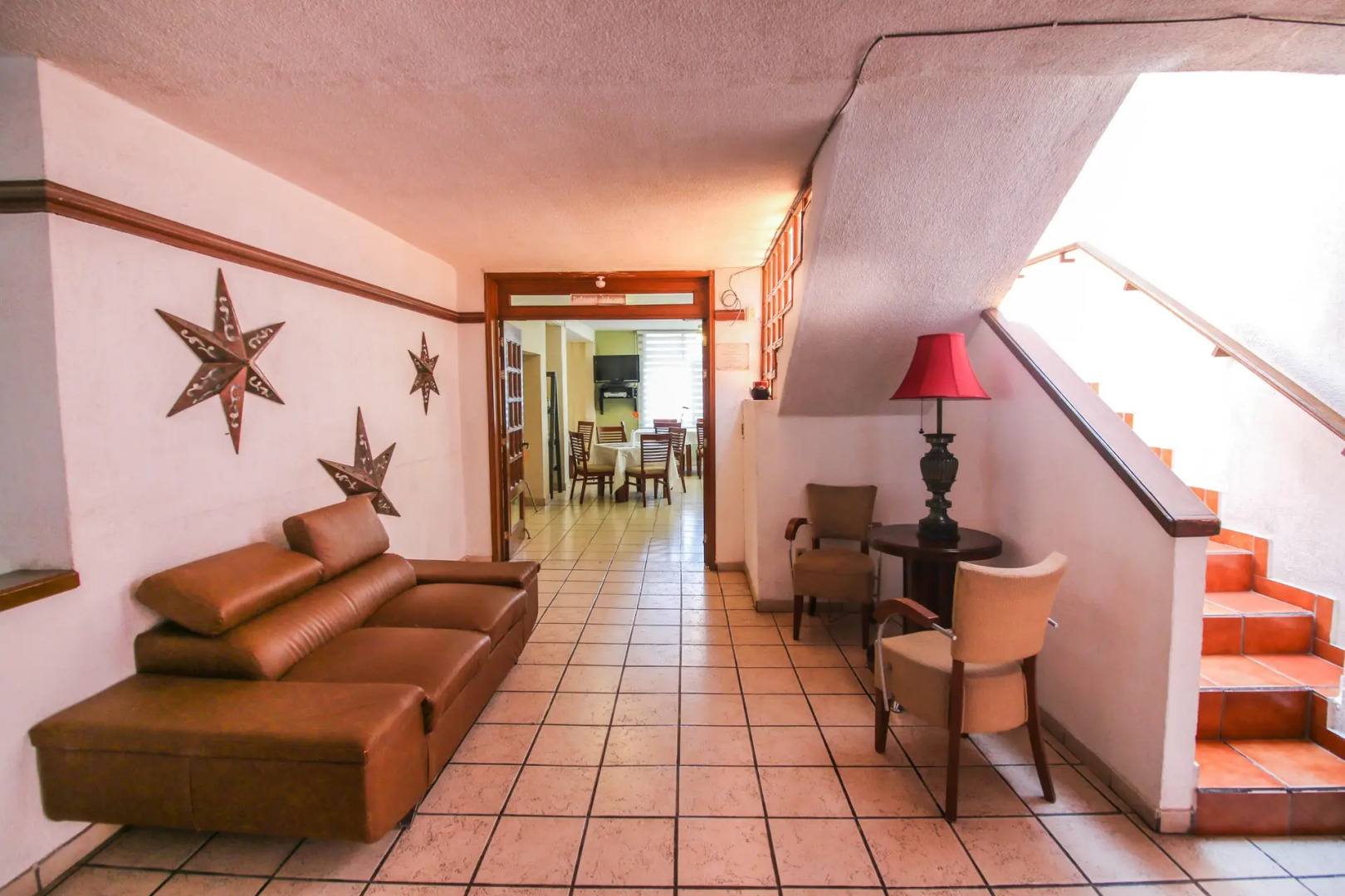 Capital O Hotel Casa Blanca