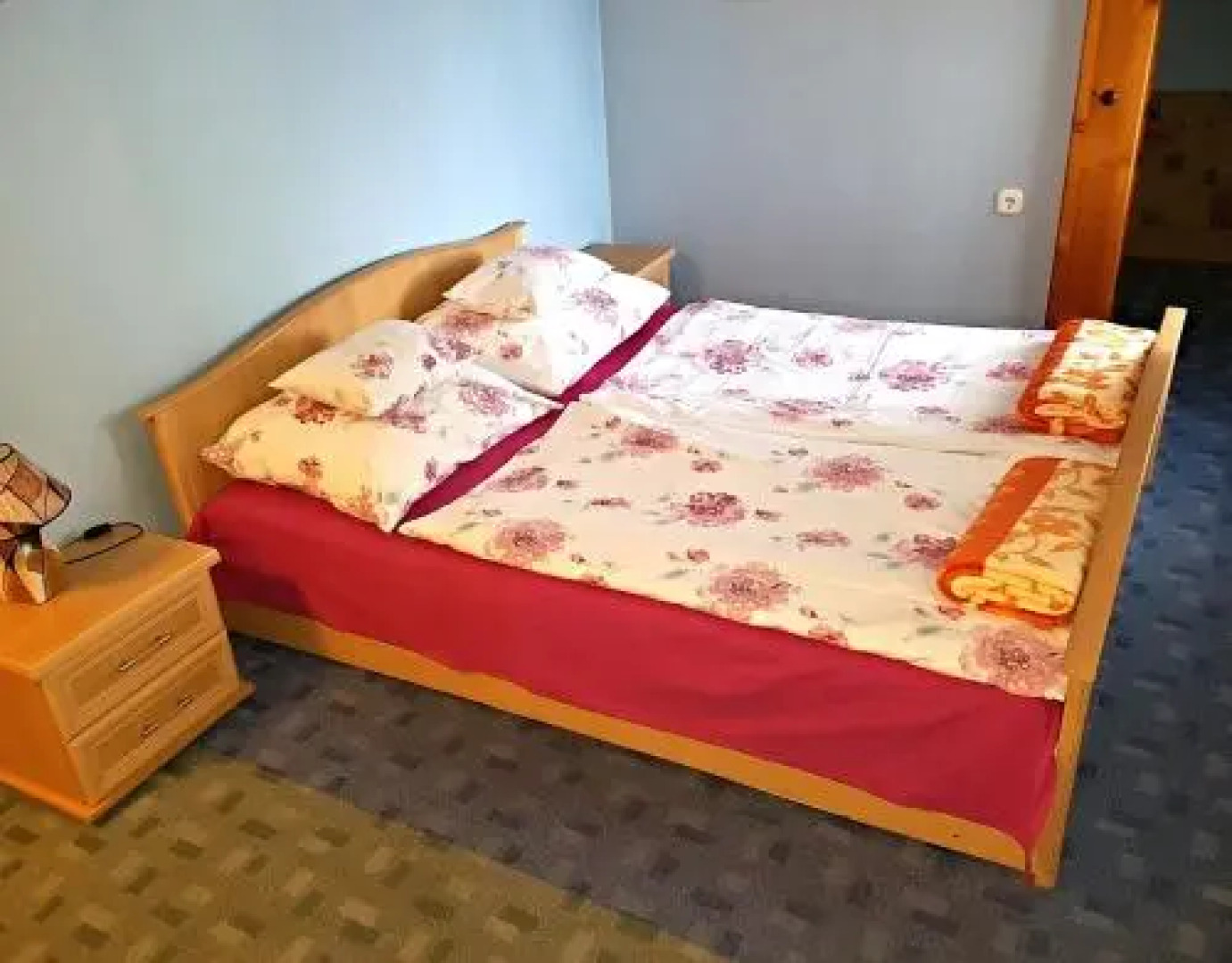 Kastélykert Szálló