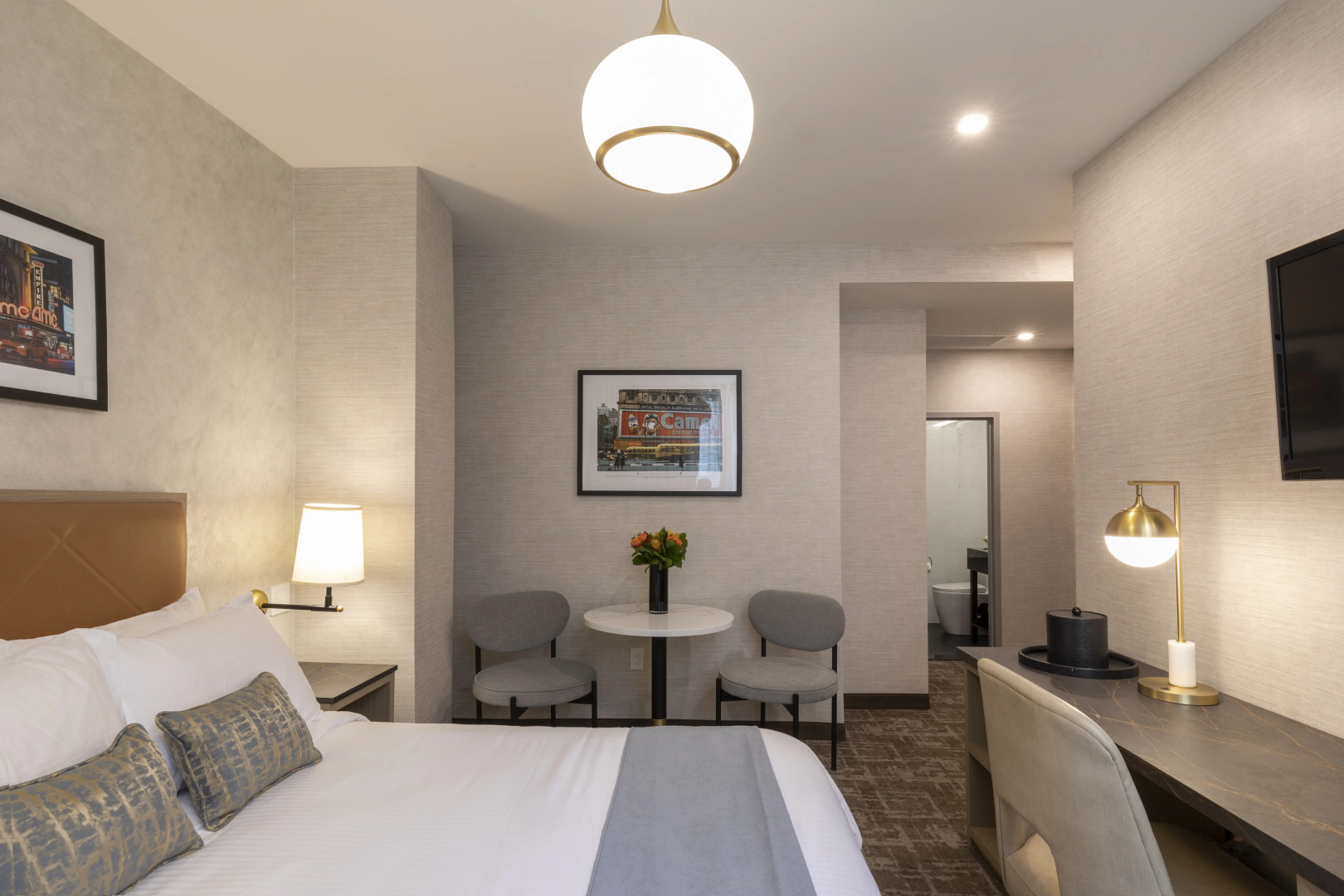 Broadway Plaza Hotel