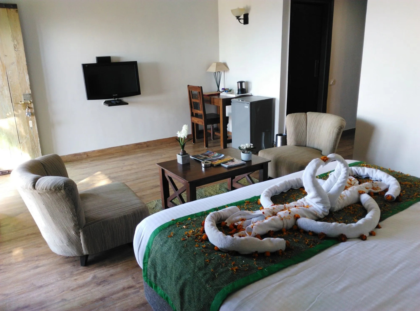 WoodSmoke resort & Spa