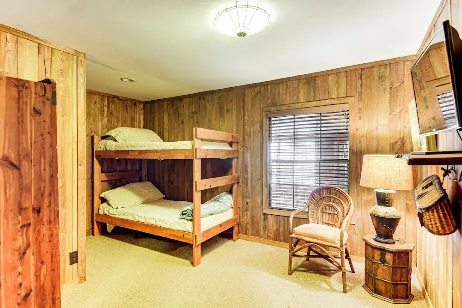 Sandy Shore & Multi-boat Dock! St Johns River Home