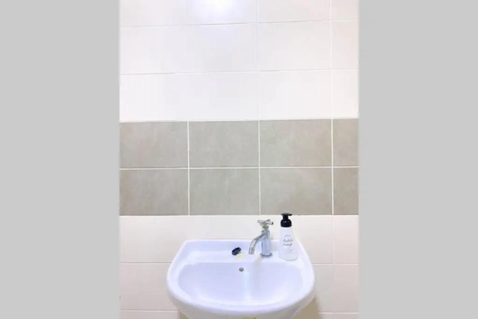 One South 6Pax with WIFI and NETFLIX by TBH