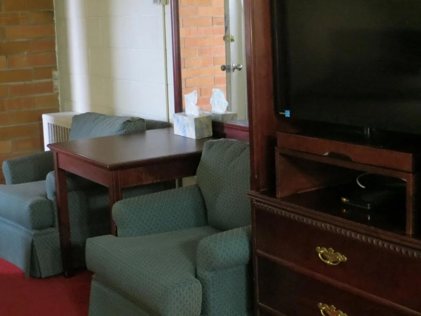 Red Carpet Inn & Suites Calgary