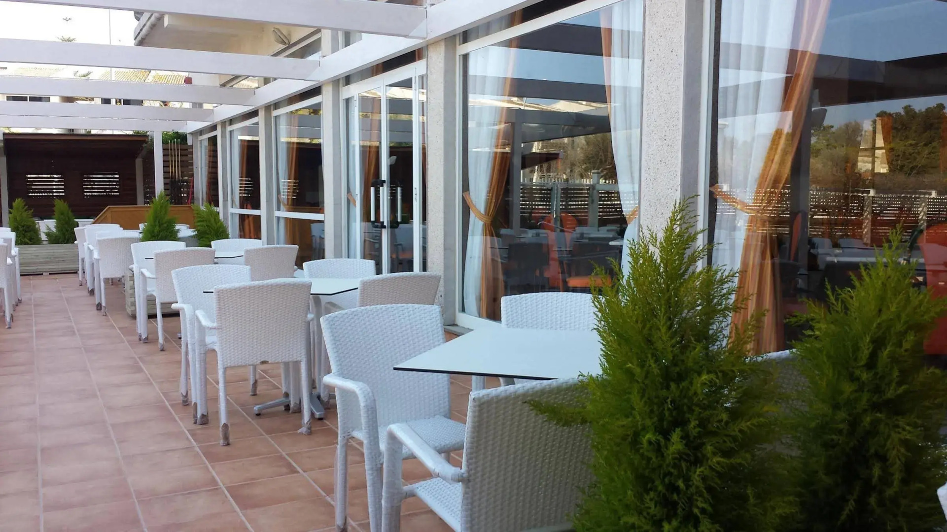 Puerto Azul Suite Hotel