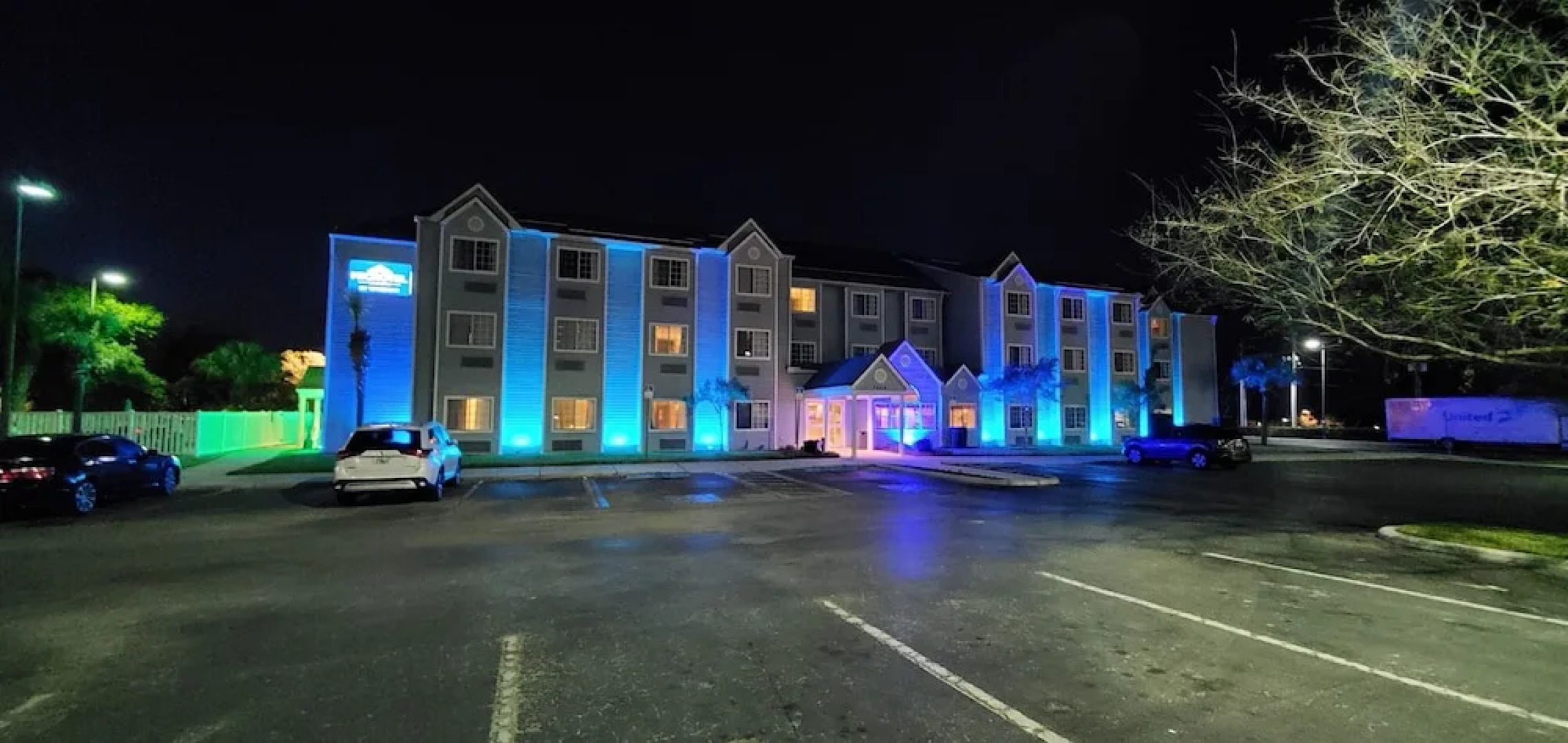 Microtel Inns And Suites Zephyrhills