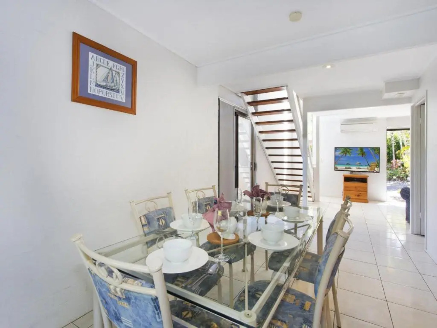 St James Square 5 James Street 40-42