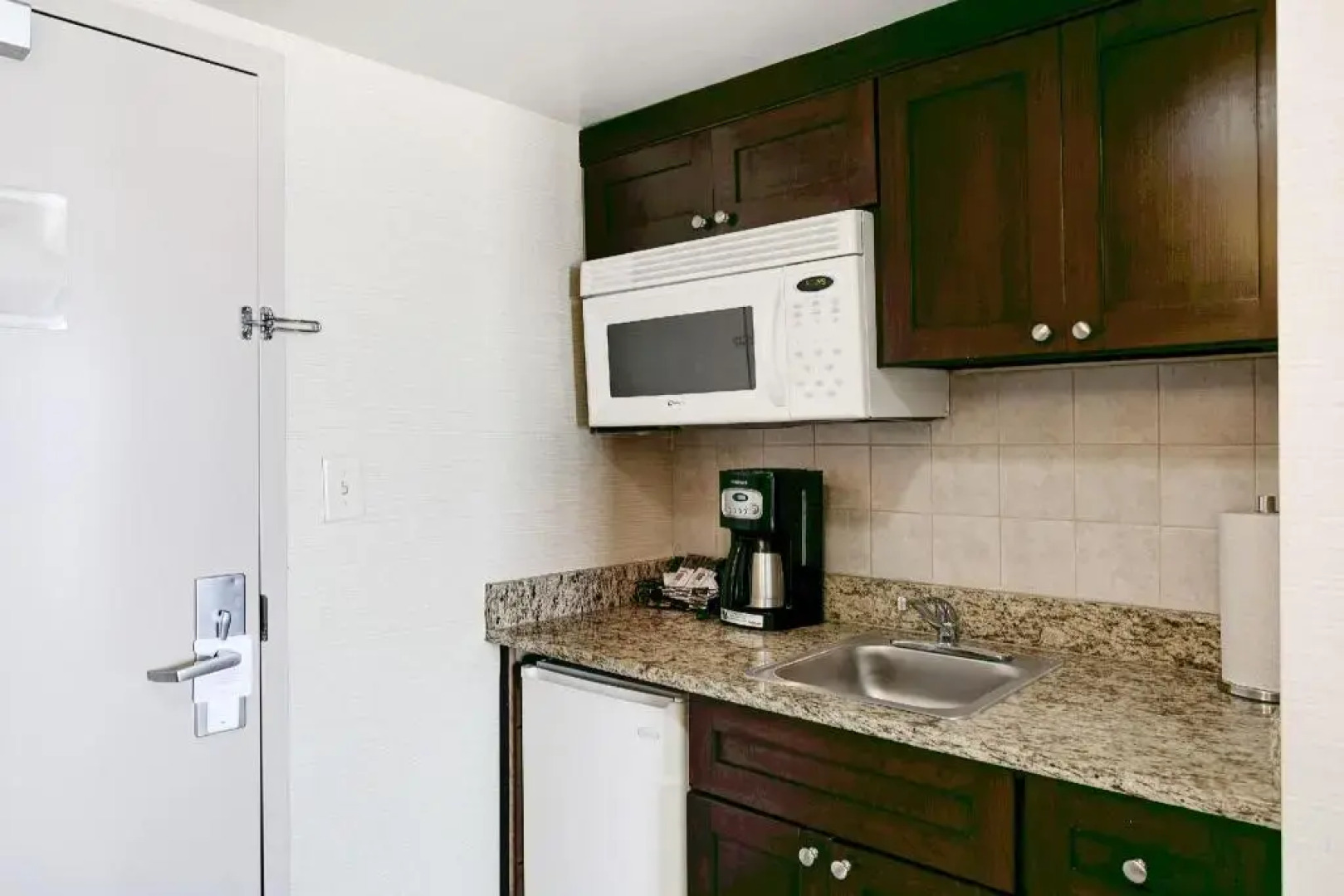 Beach Quarters Resort