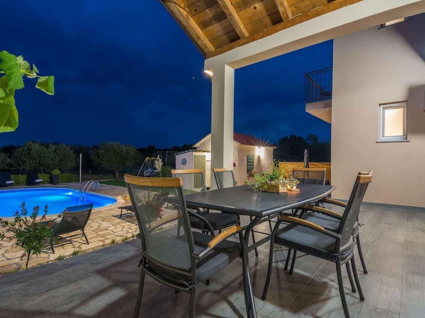 Villa Josipa-with Pool and Beautiful Garden