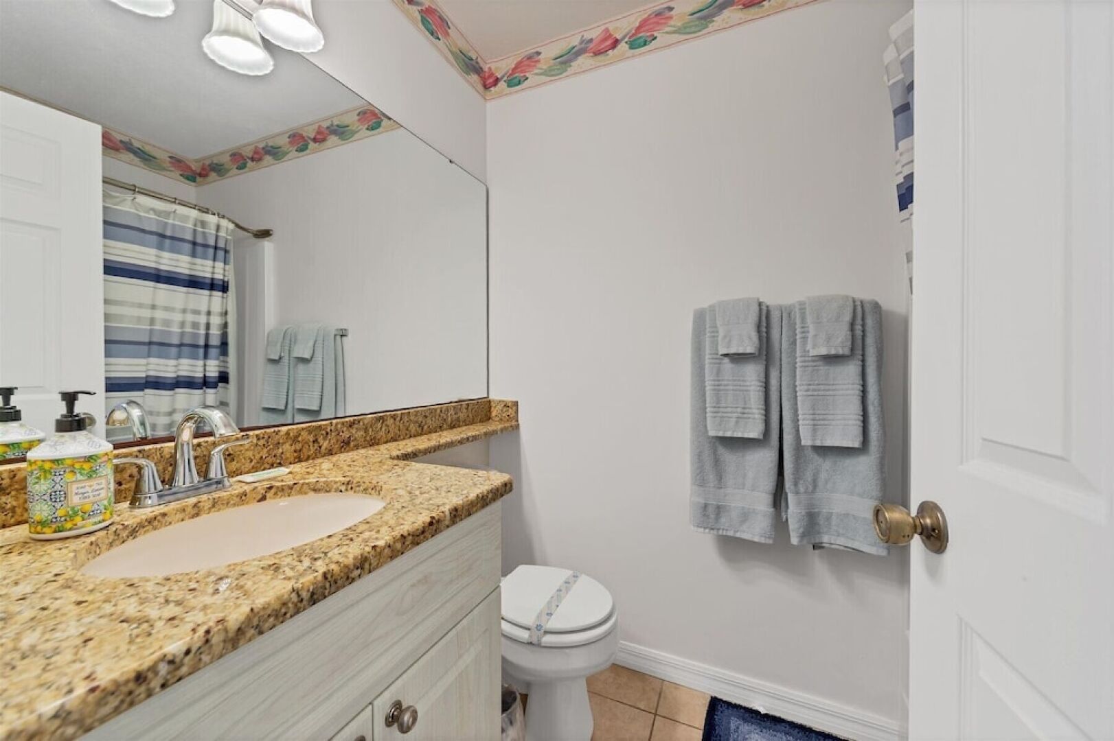 4410 Warren Avenue Unit 317