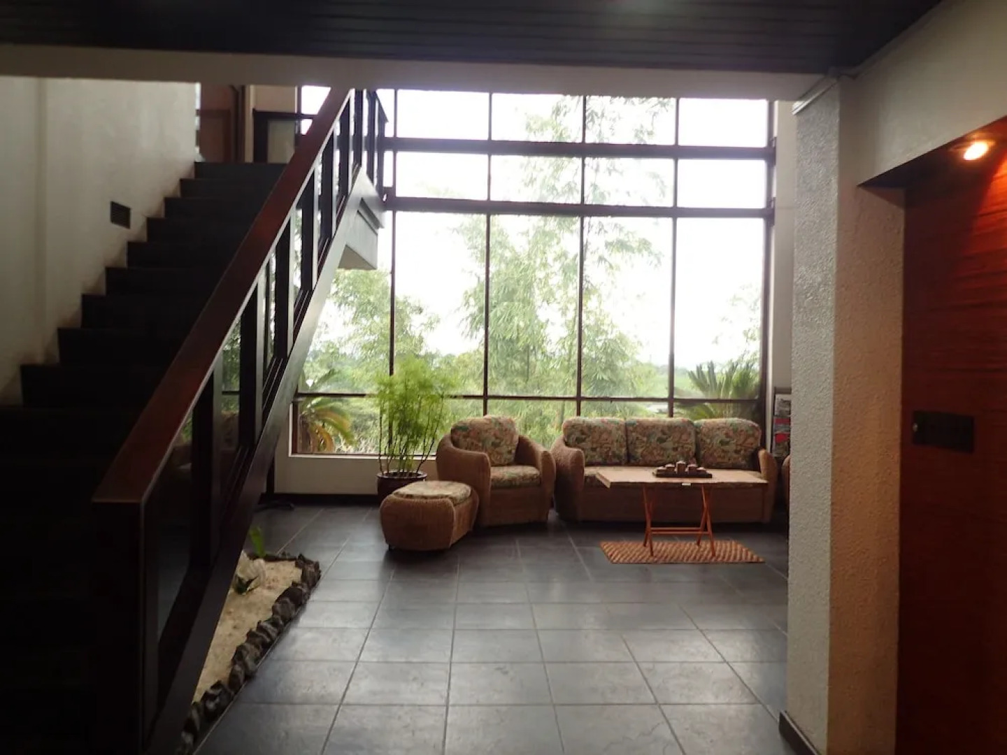 Cliffside Hotel Palau