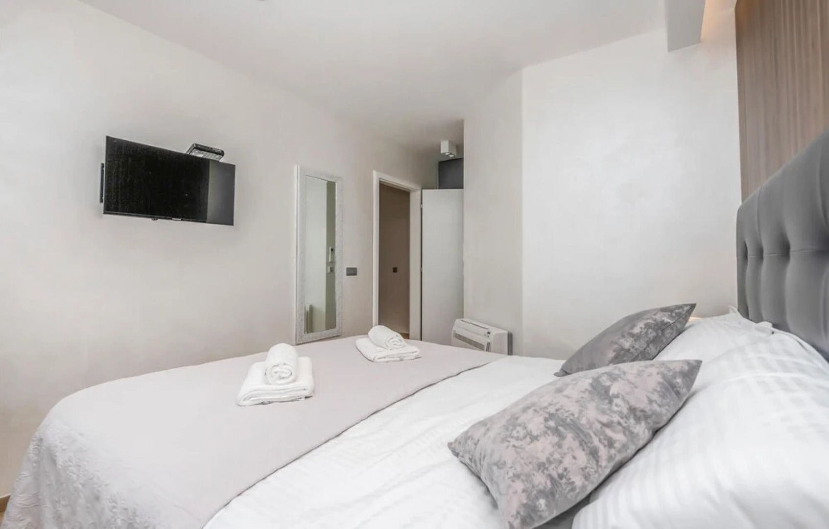 Awesome Home in Makarska With Outdoor Swimming Pool, Wifi and 3 Bedrooms