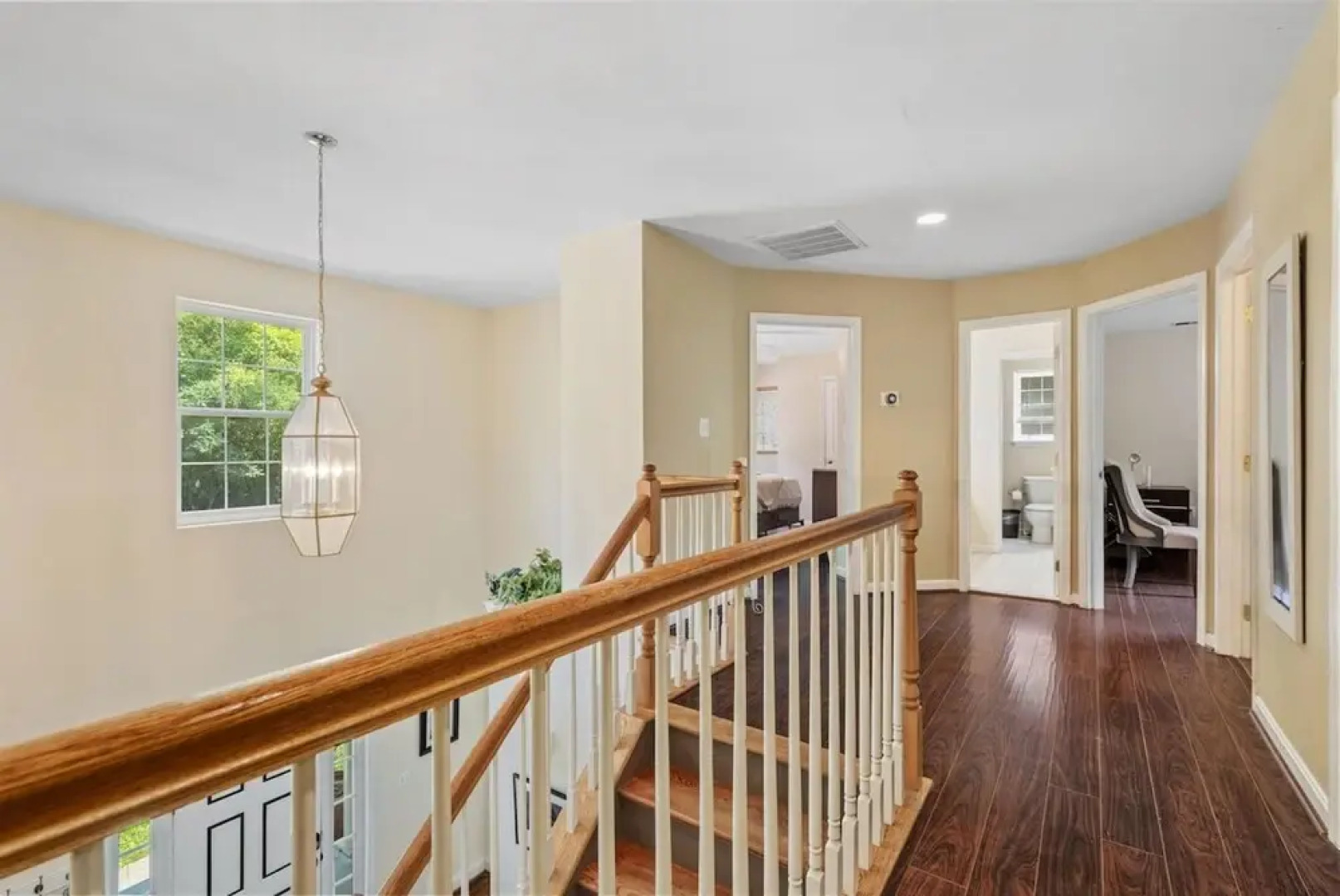 Entire 4 BR in Beloved DC Area Takoma Park