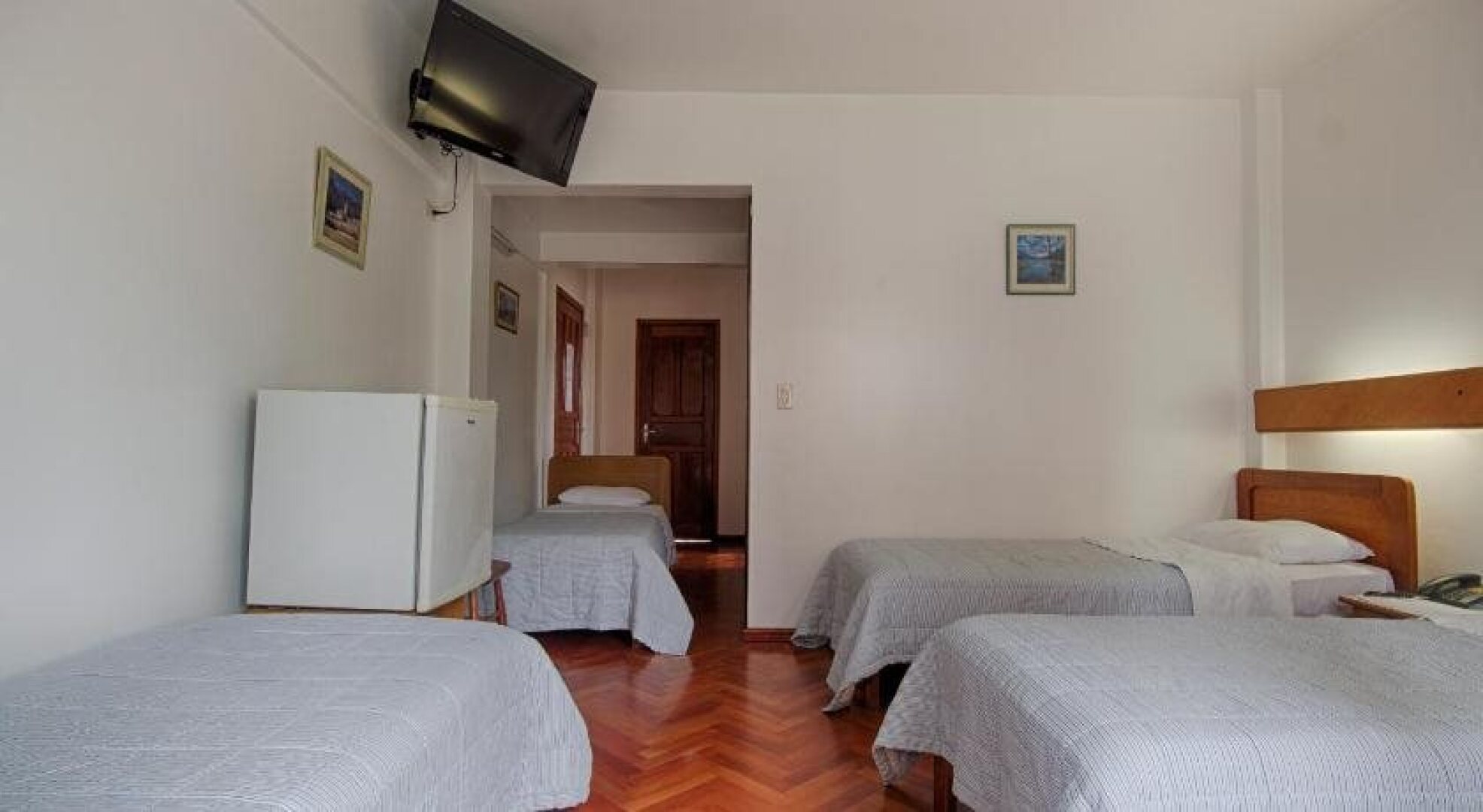 Hotel y Restaurant Austria