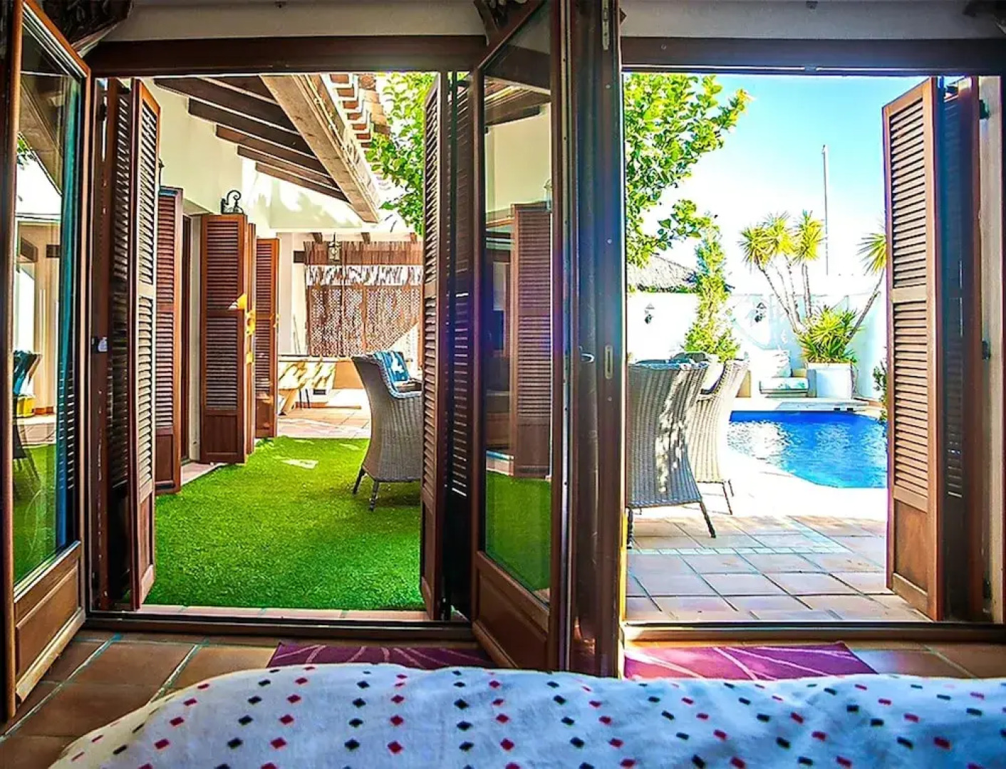 Luxurious Villa in Baños y Mendigo, Spain - Perfect for Families and Groups