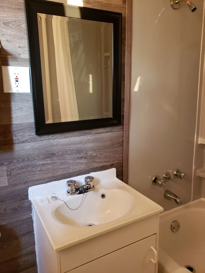 The Mountain View Motel & Cottages