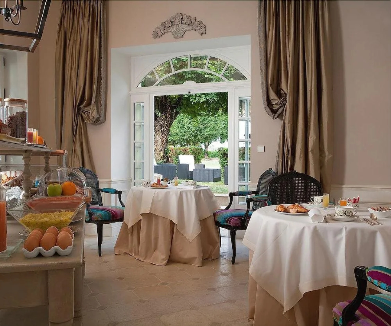 Manoir De Restigne