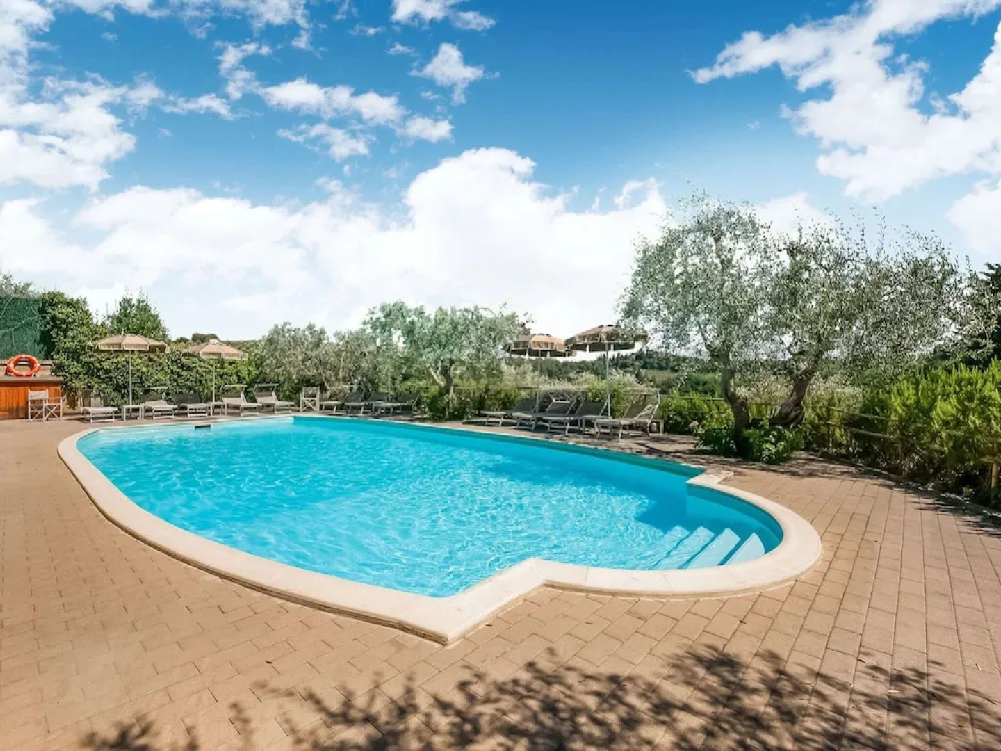 Countryside Cottage With Garden