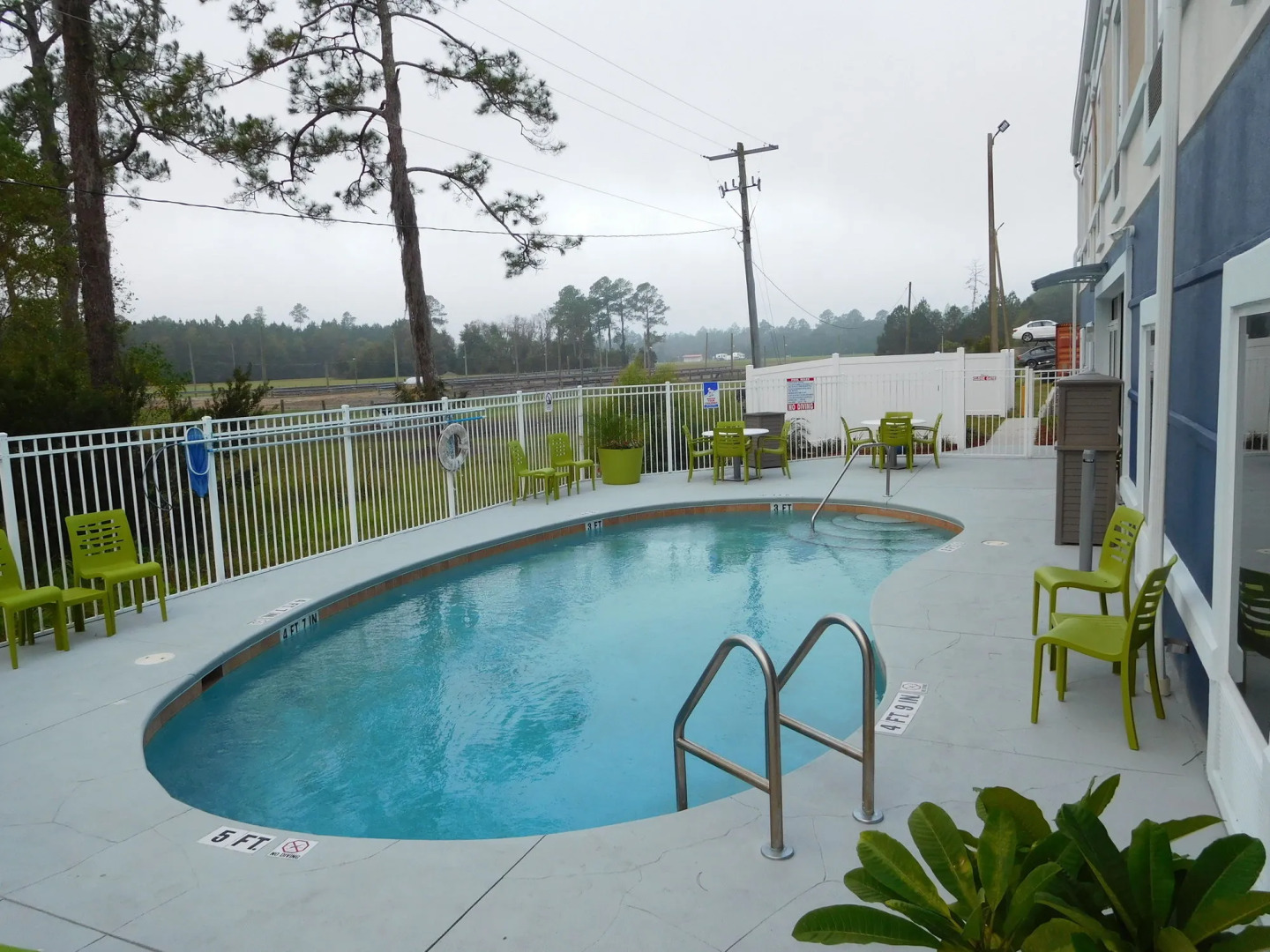 Best Western Waldo Inn and Suites