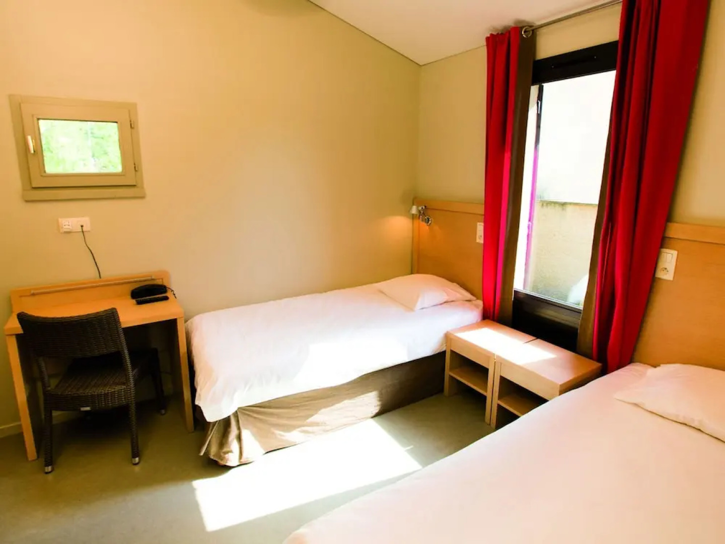 Well-kept Apartment in the Lubéron Near a spa Resort