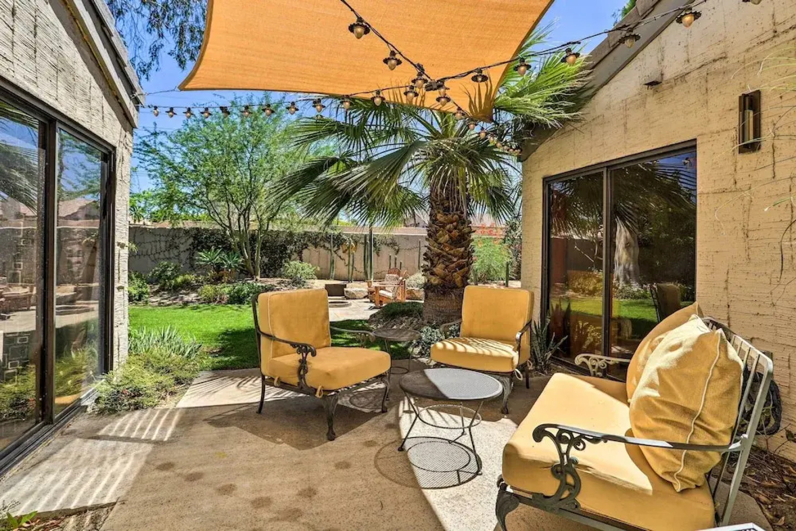 Pool, Grill & Game Room: Bermuda Dunes Oasis