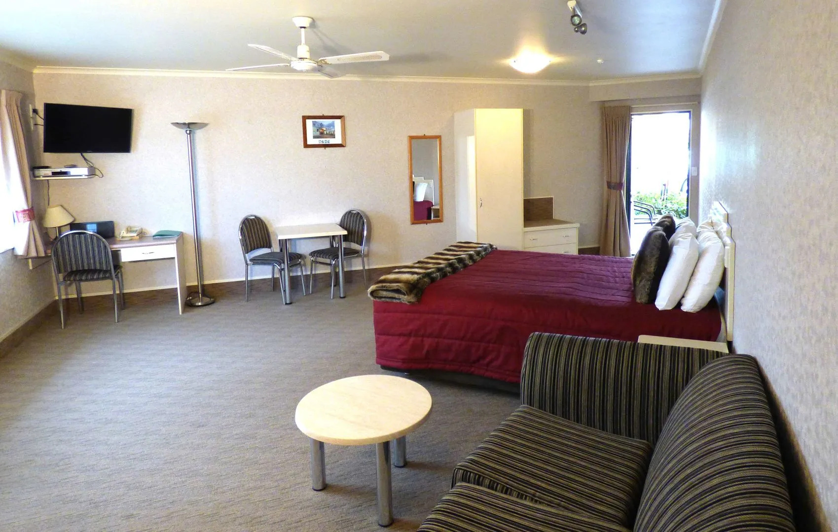 Deco City Motor Lodge