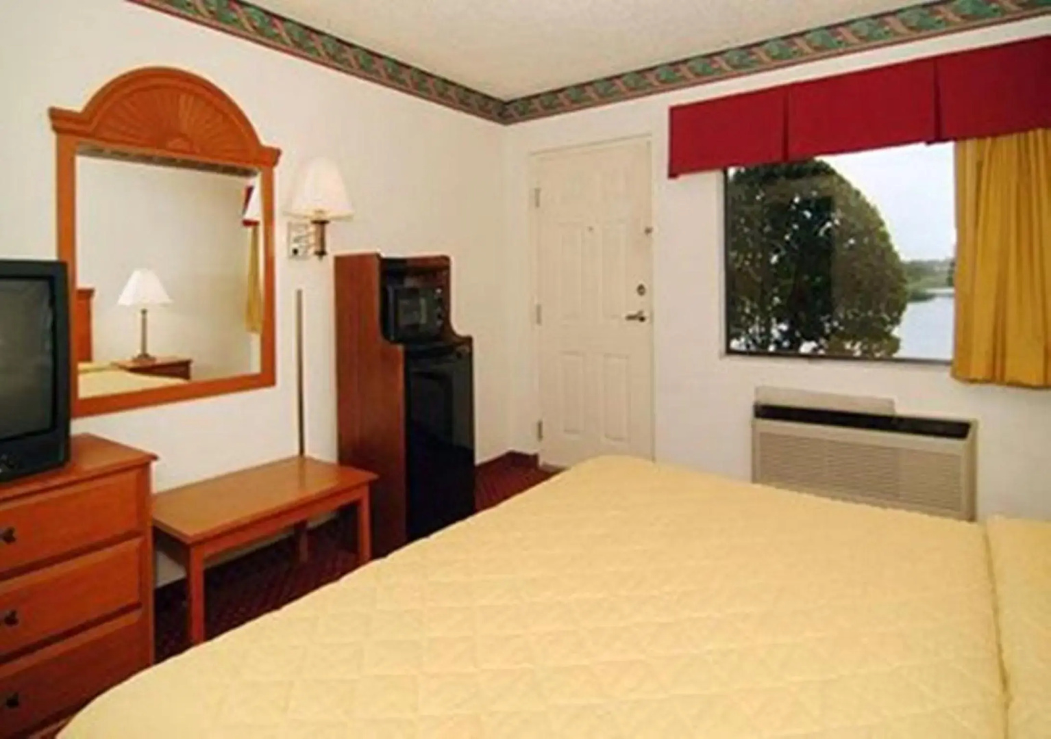 Quality Inn & Suites Mt Dora North