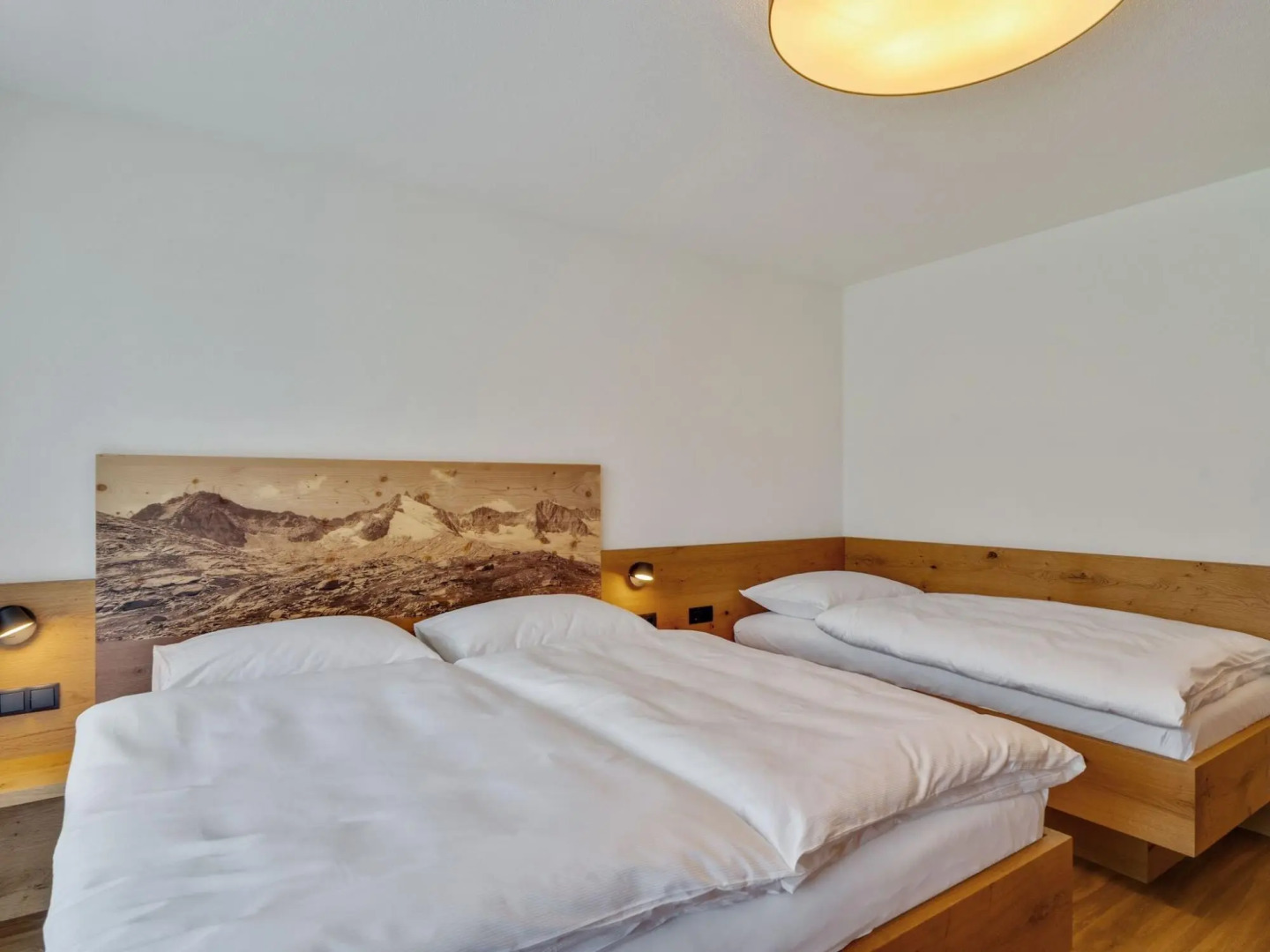 Beautiful Flat in Hart With Fitness Room