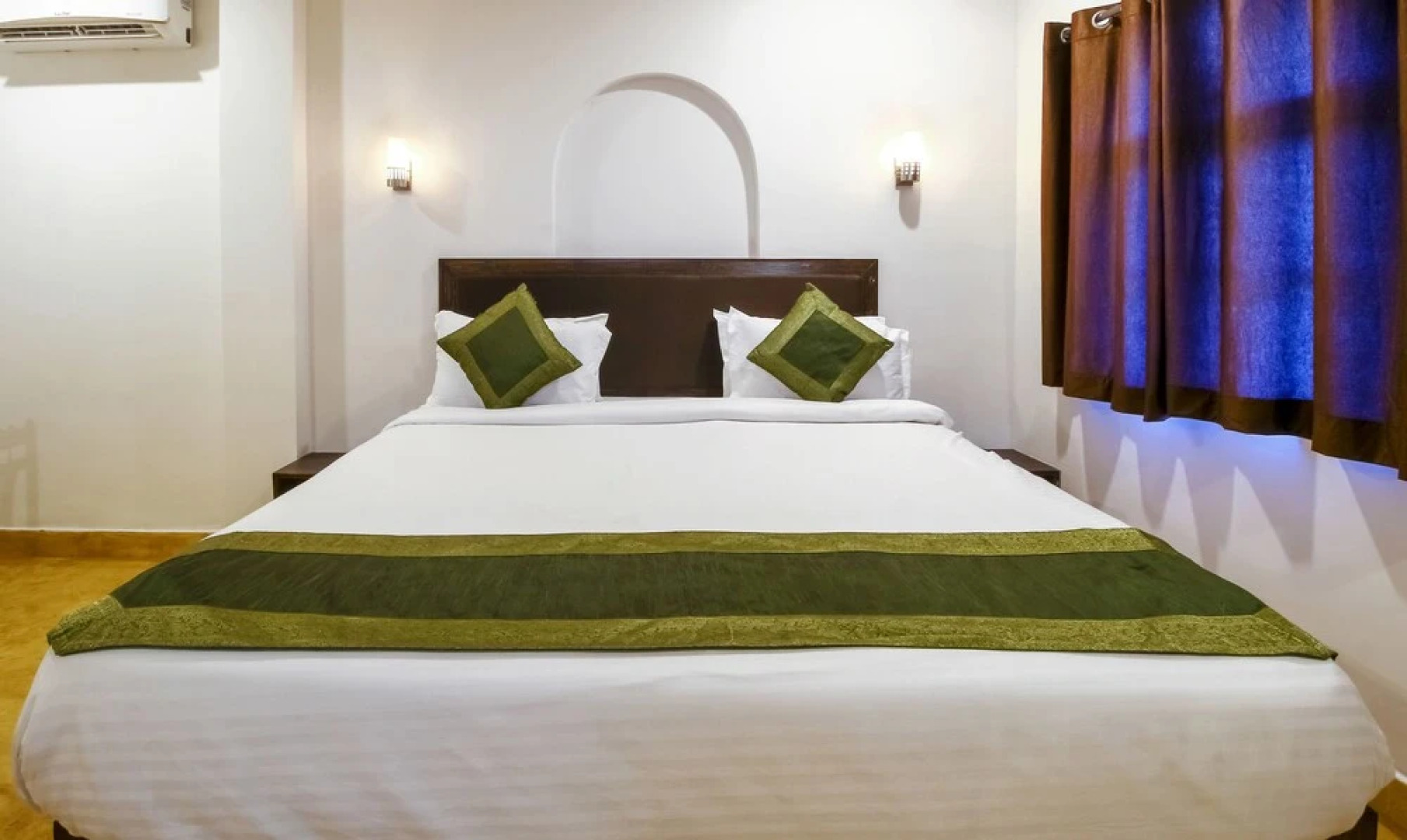 Treebo Trip Celebriti@Arpora