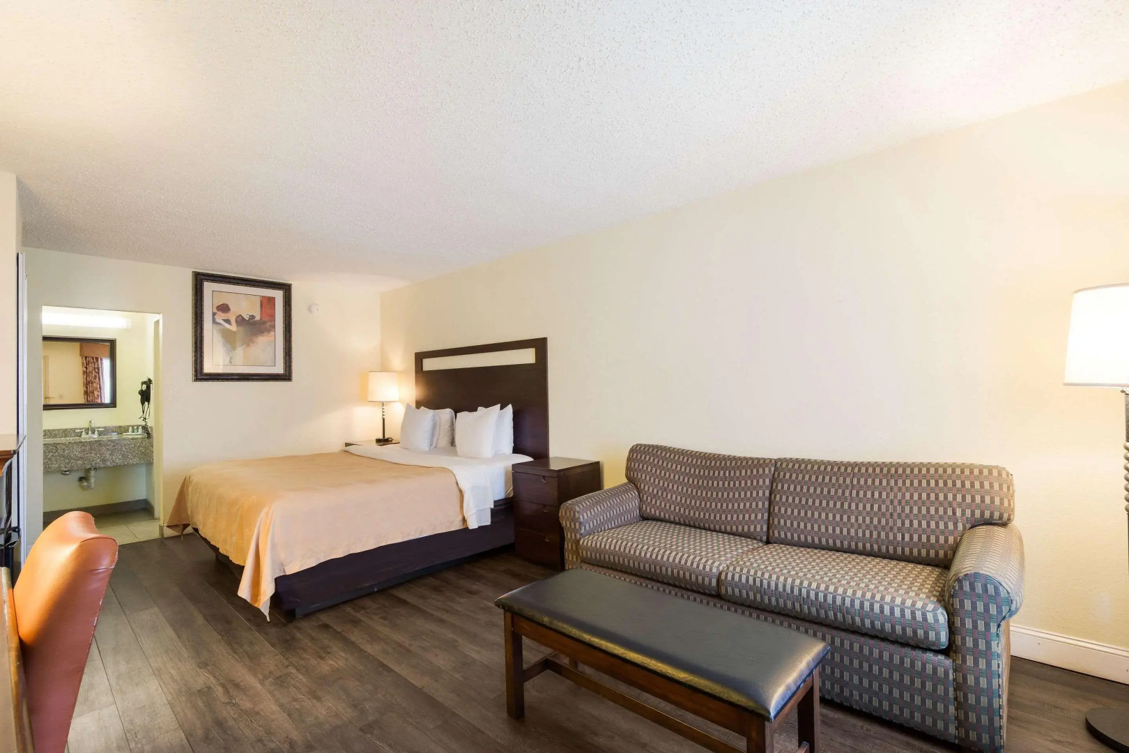 Quality Inn & Suites Conference Center Statesboro Historic District