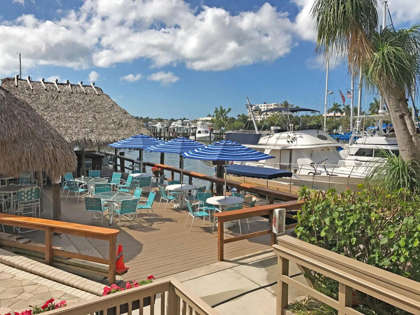 Cove Inn on Naples Bay