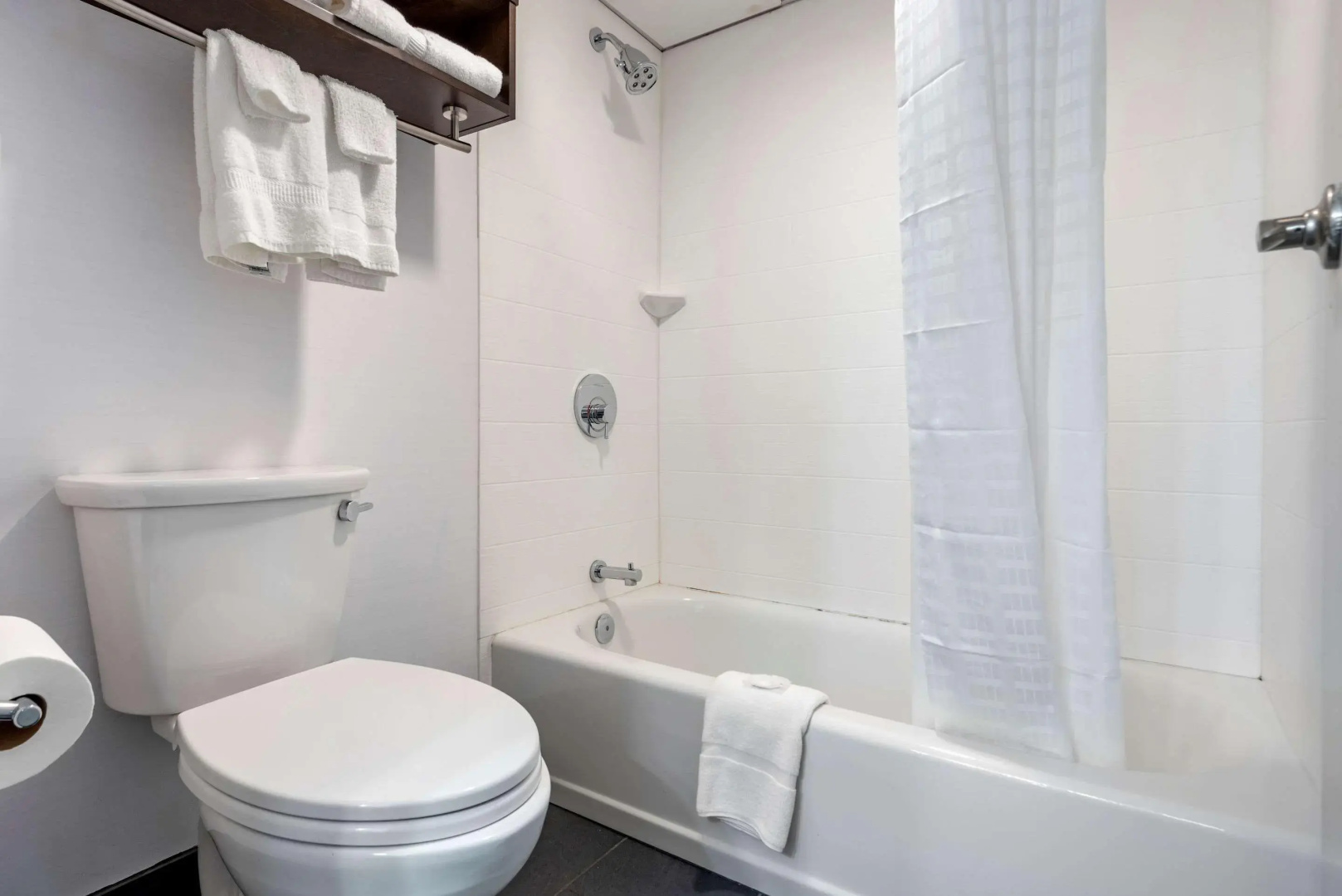 Comfort Inn & Suites Liverpool - Syracuse North